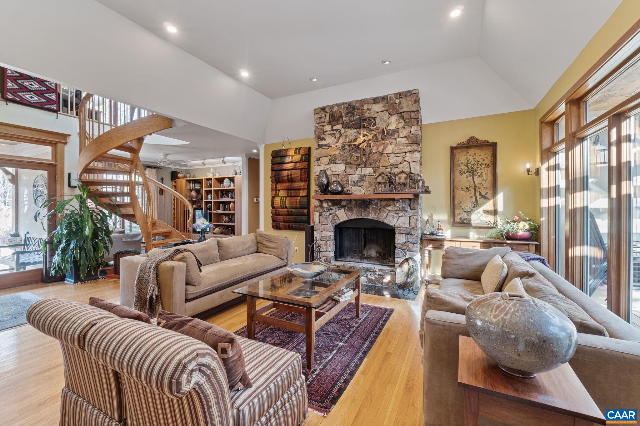 379 CEDAR MEADOW DR