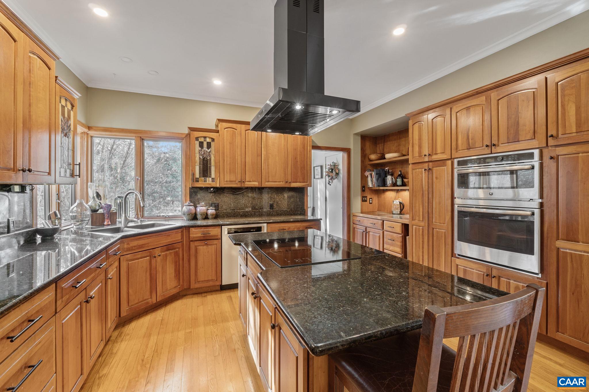 379 CEDAR MEADOW DR