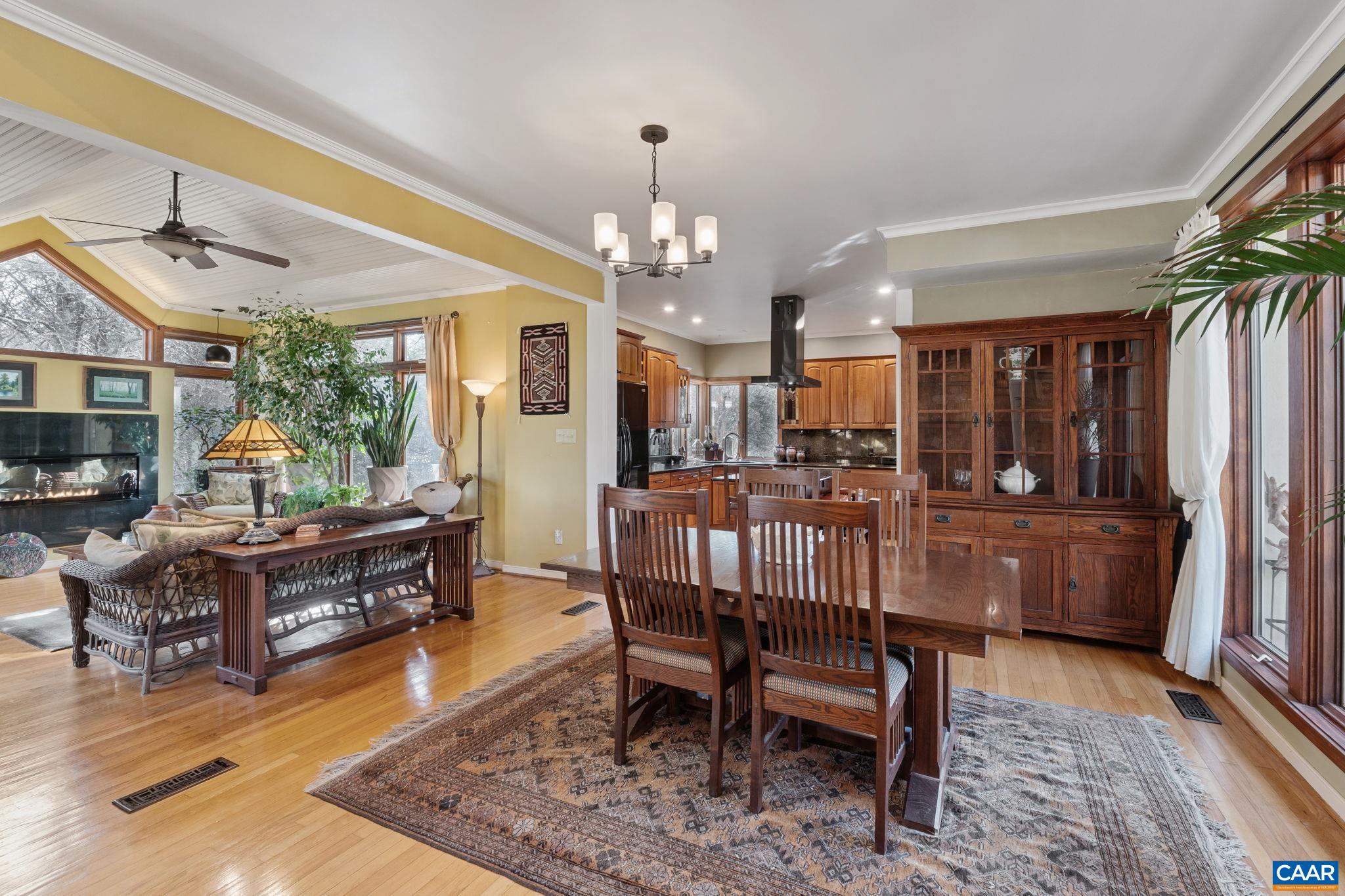 379 CEDAR MEADOW DR