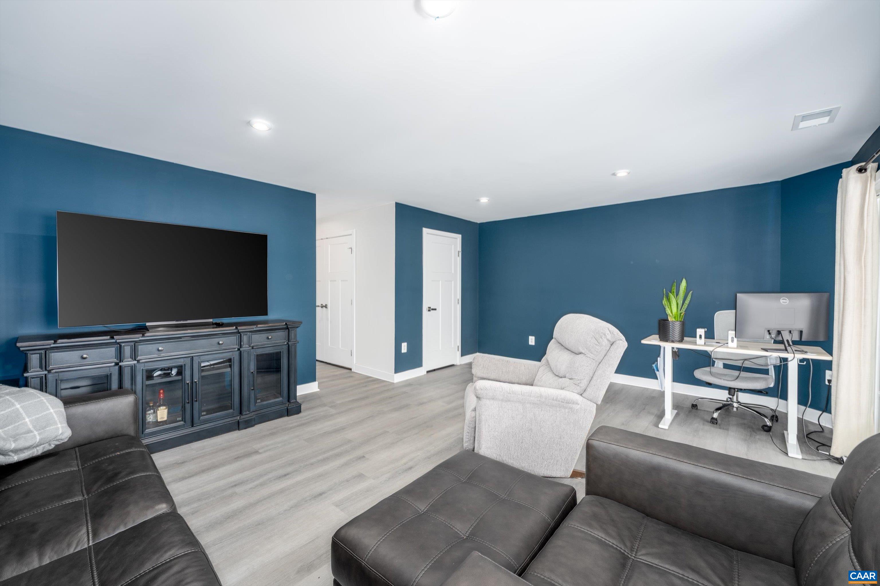 3229 ACADIA DR
