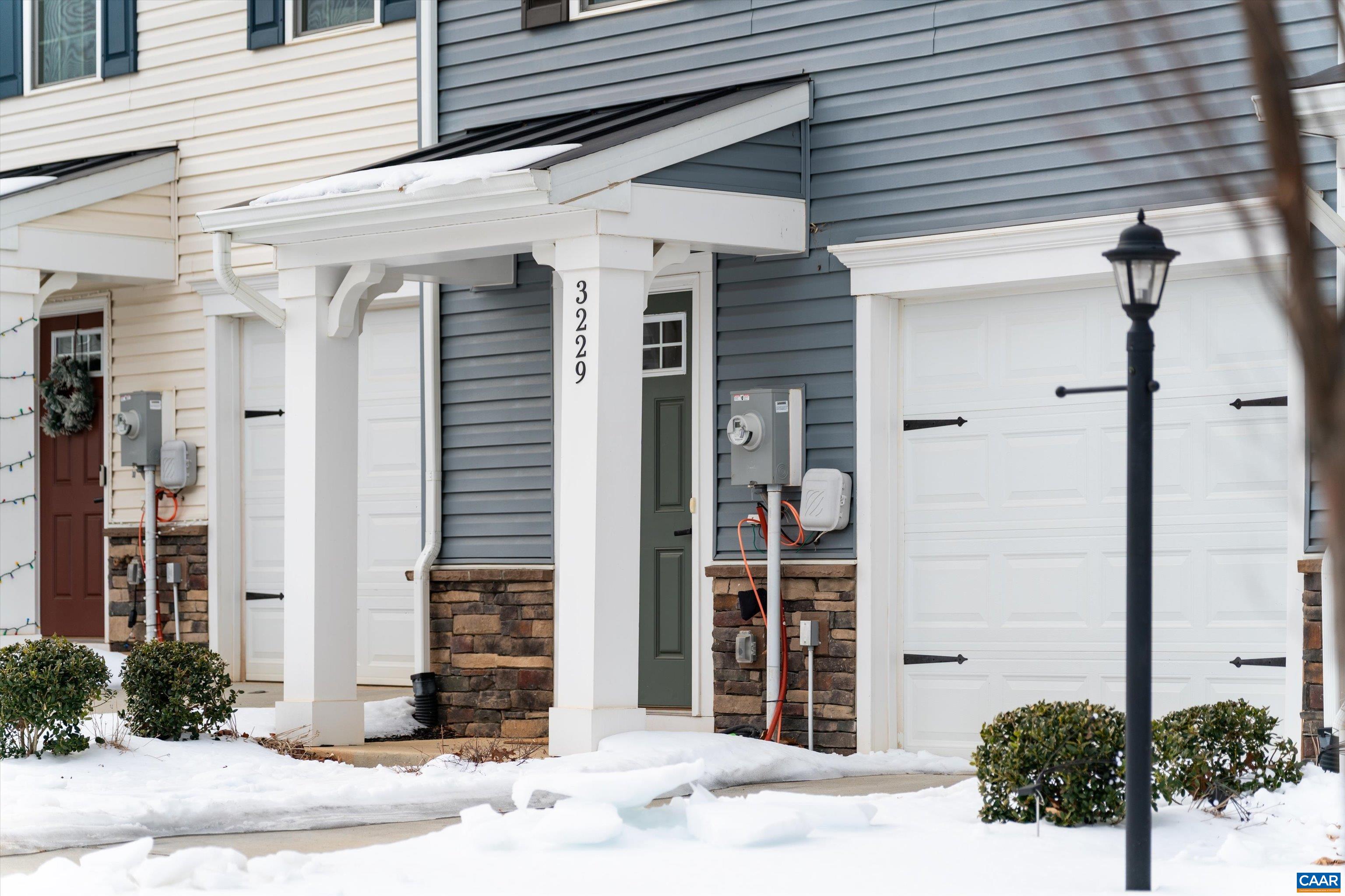 3229 ACADIA DR
