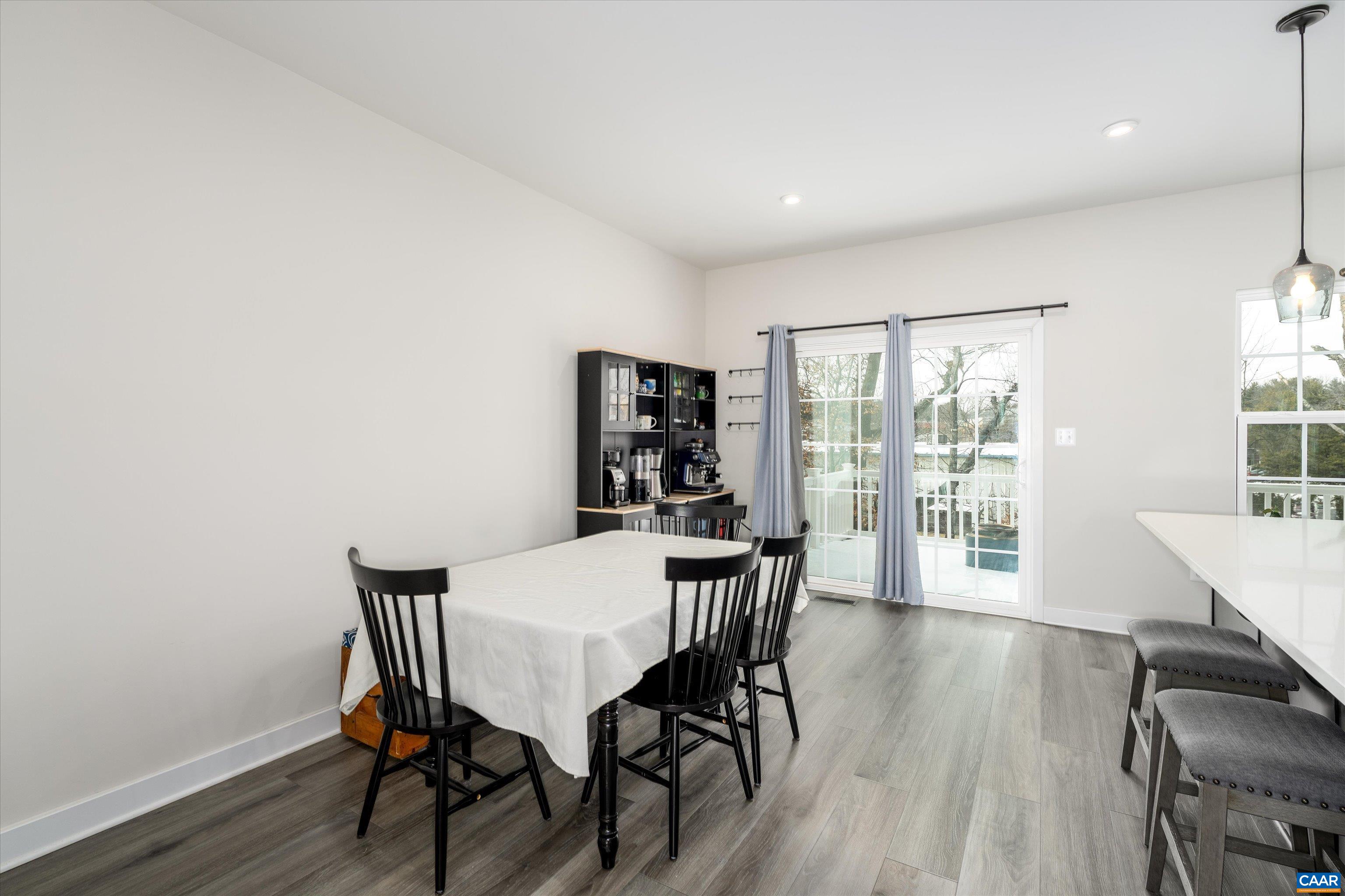 3229 ACADIA DR