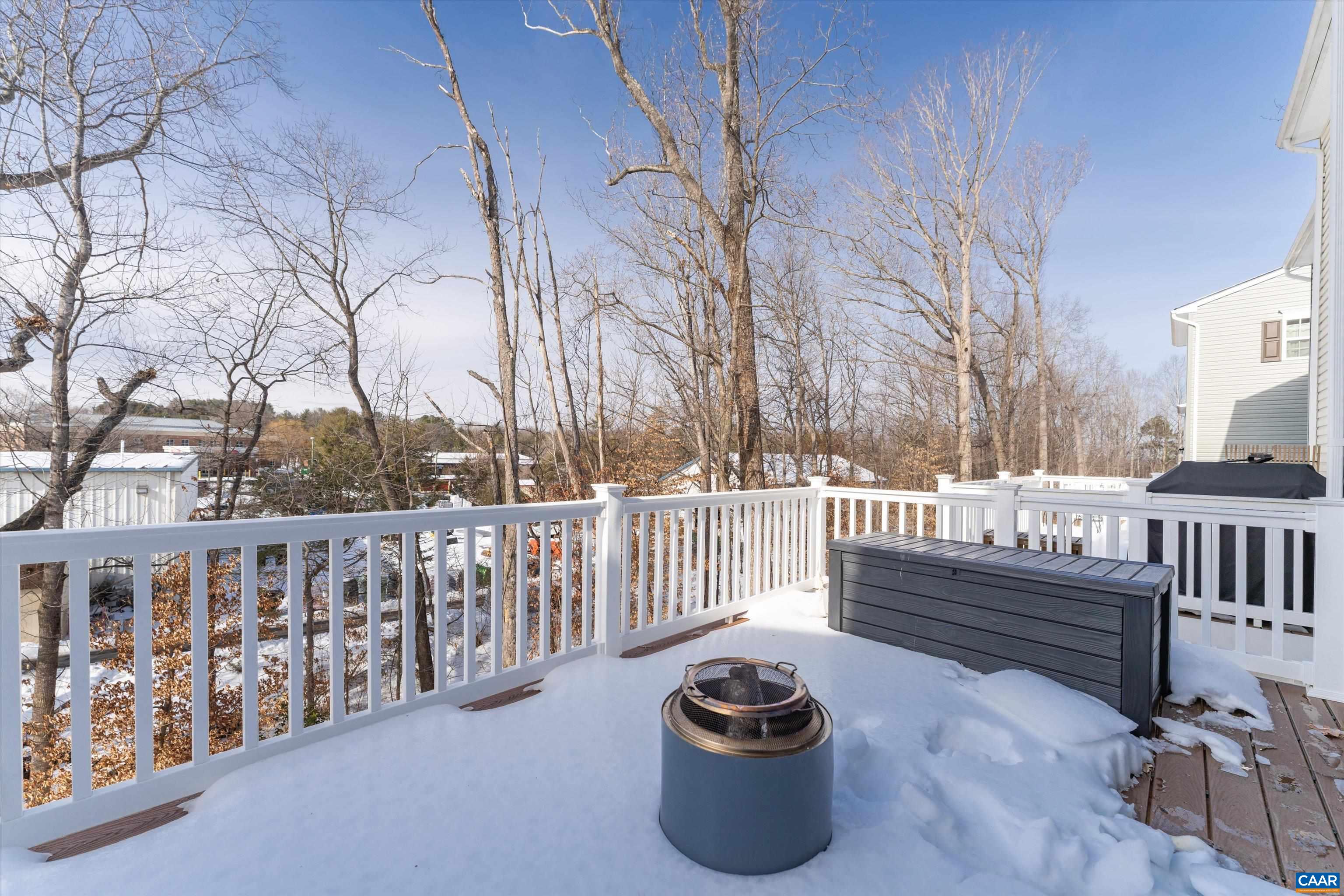 3229 ACADIA DR