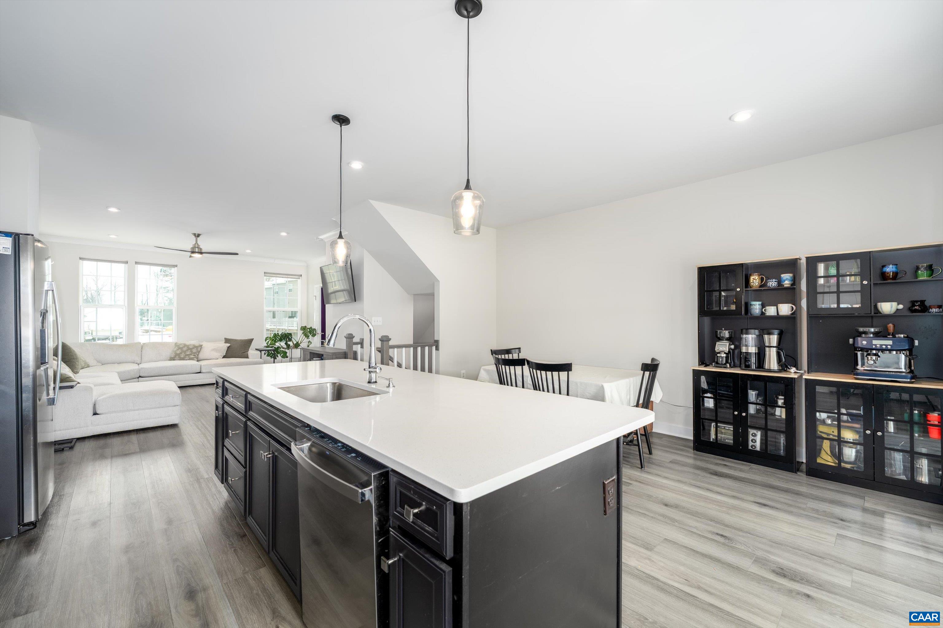 3229 ACADIA DR