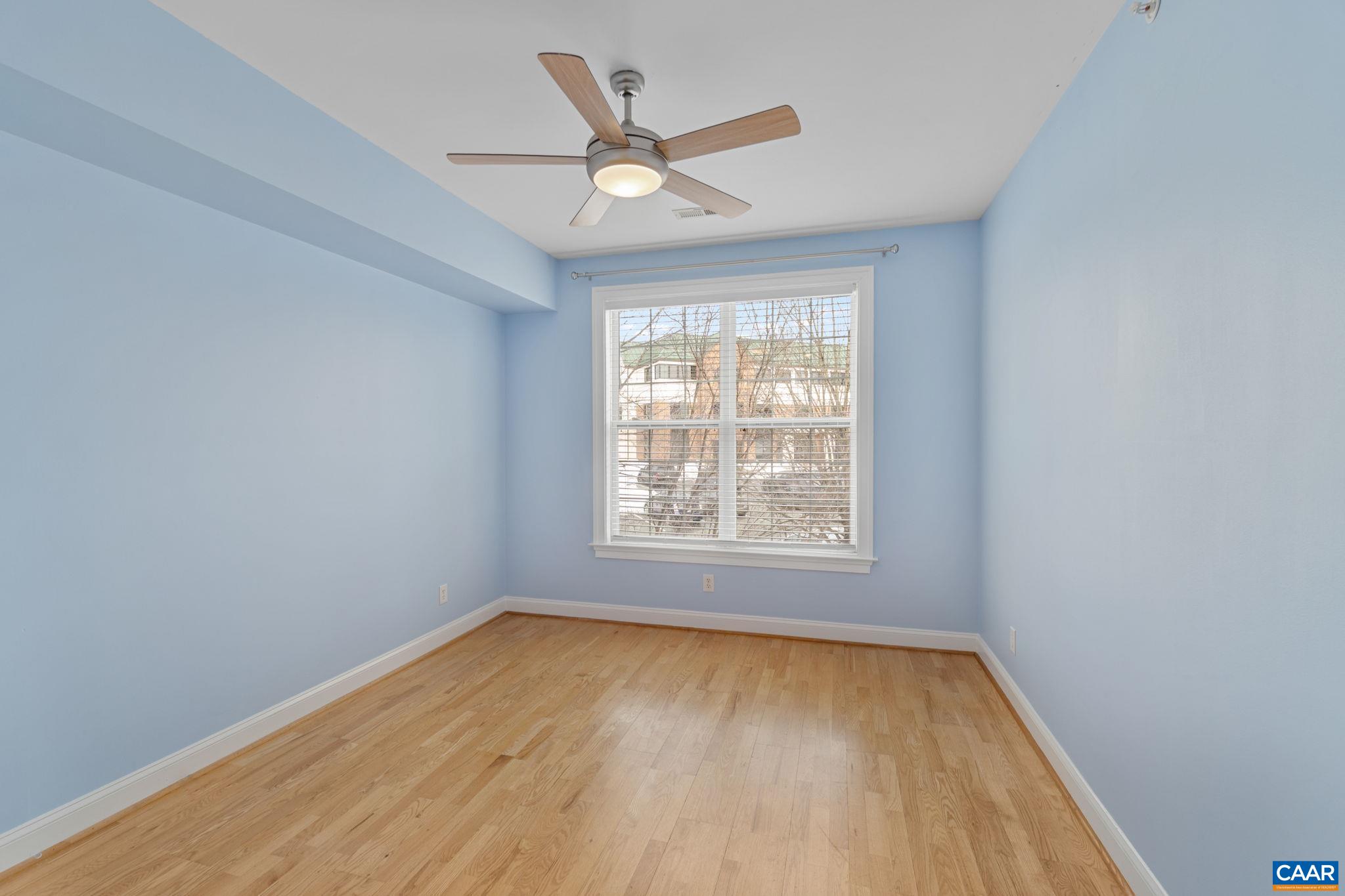 949 GLENWOOD STATION LN Unit: 202