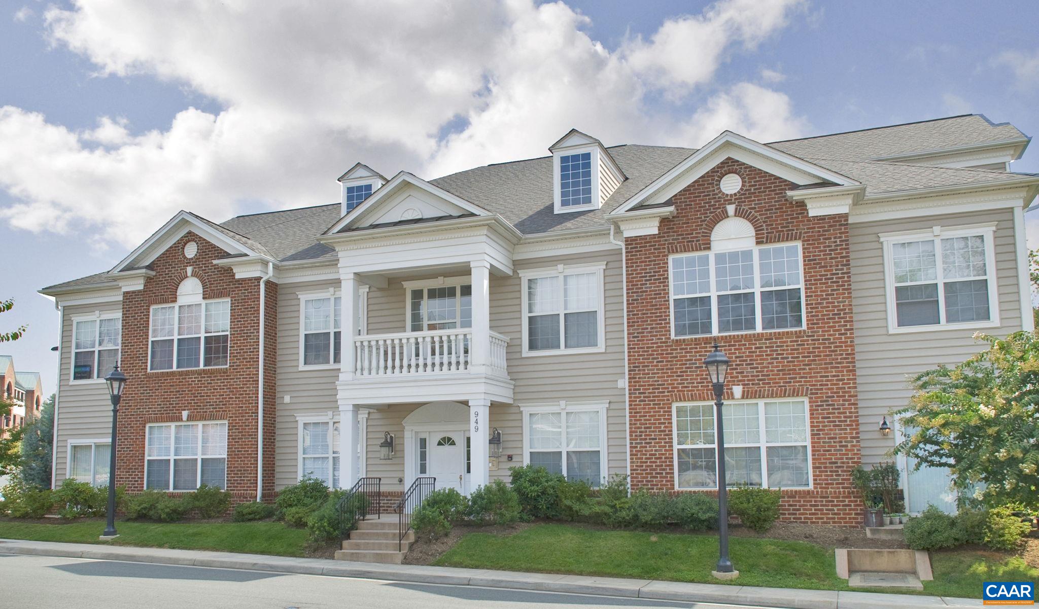949 GLENWOOD STATION LN Unit: 202