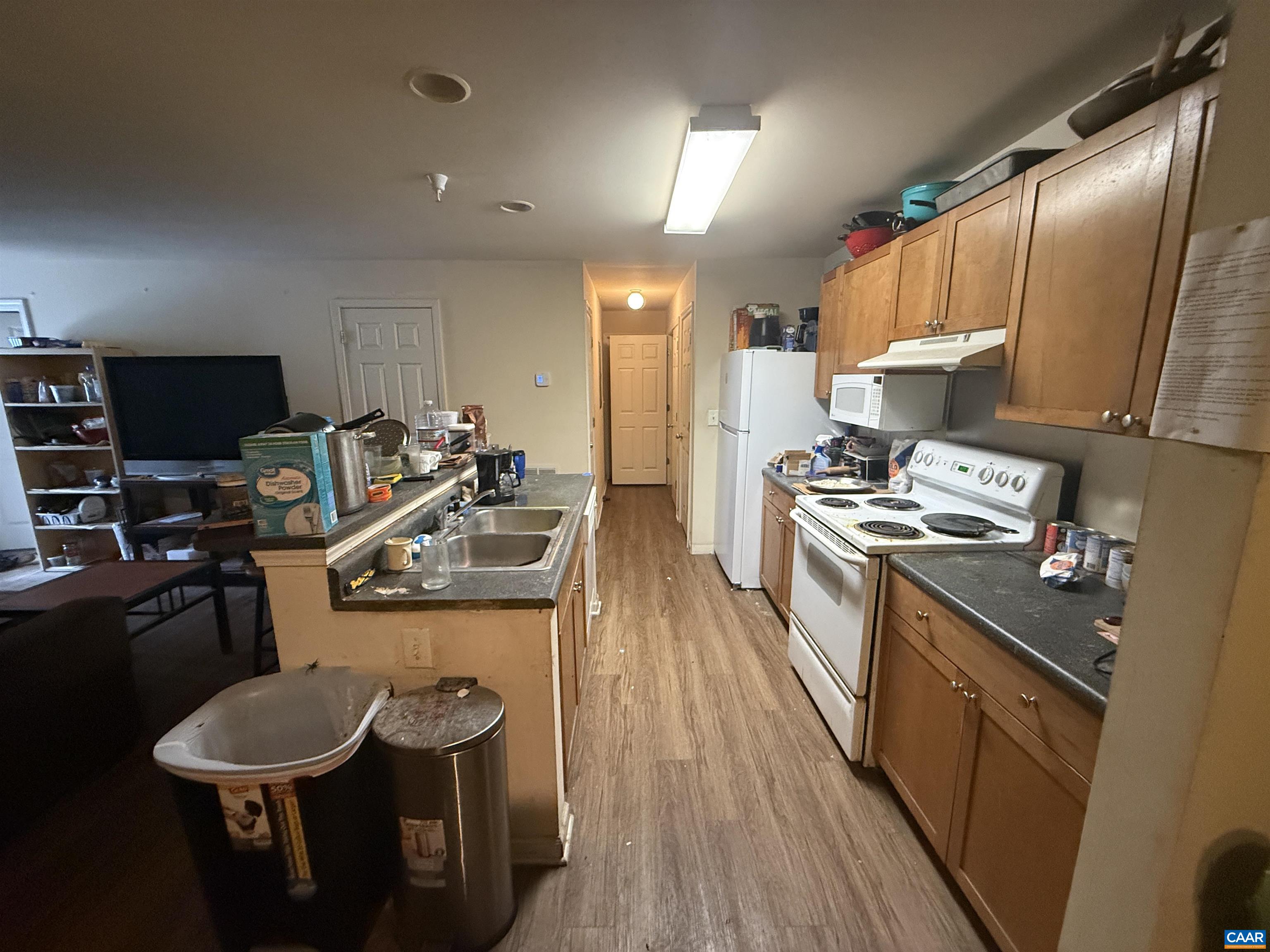 190 YELLOWSTONE DR Unit: 201