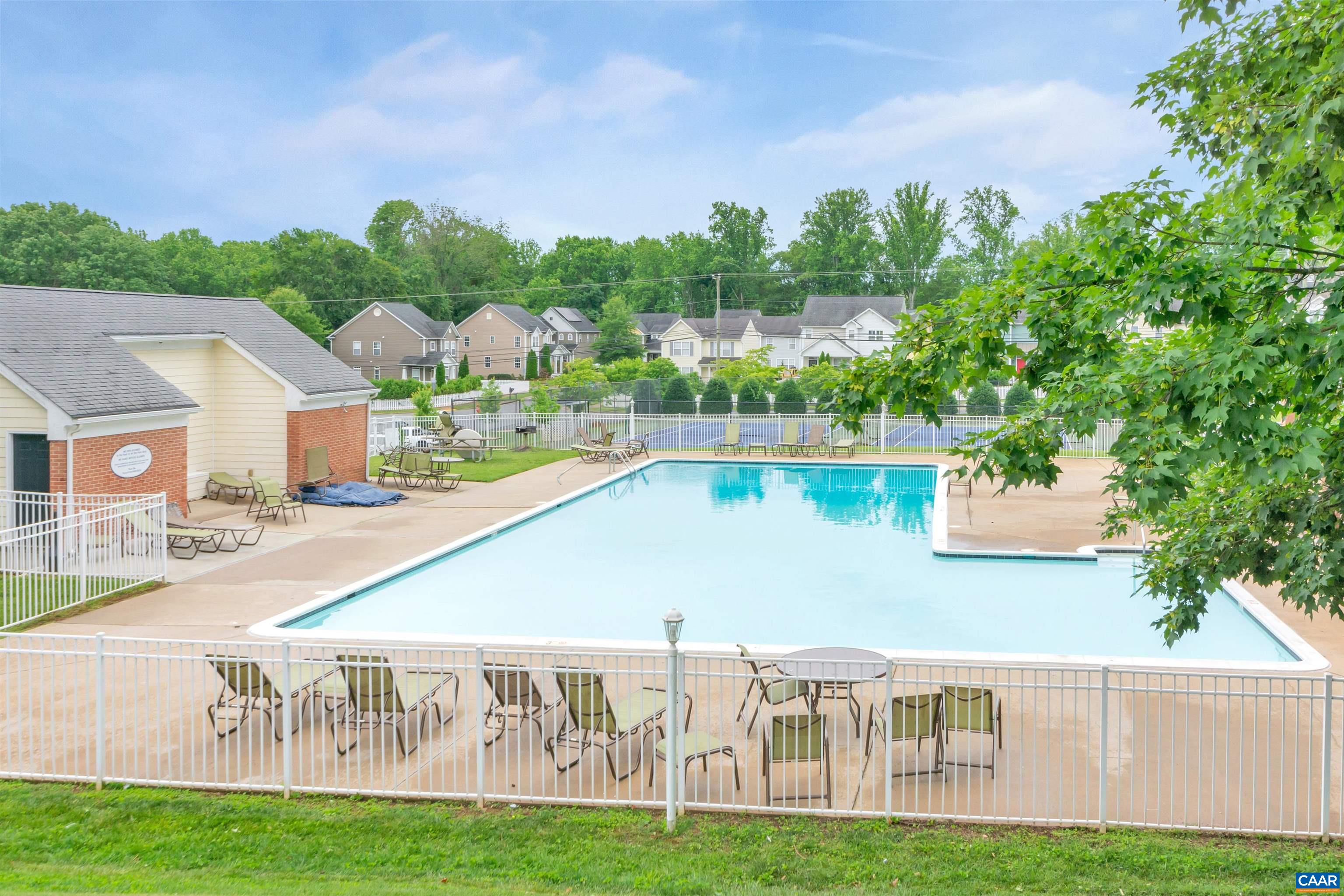 1264 VILLA LN Unit: C