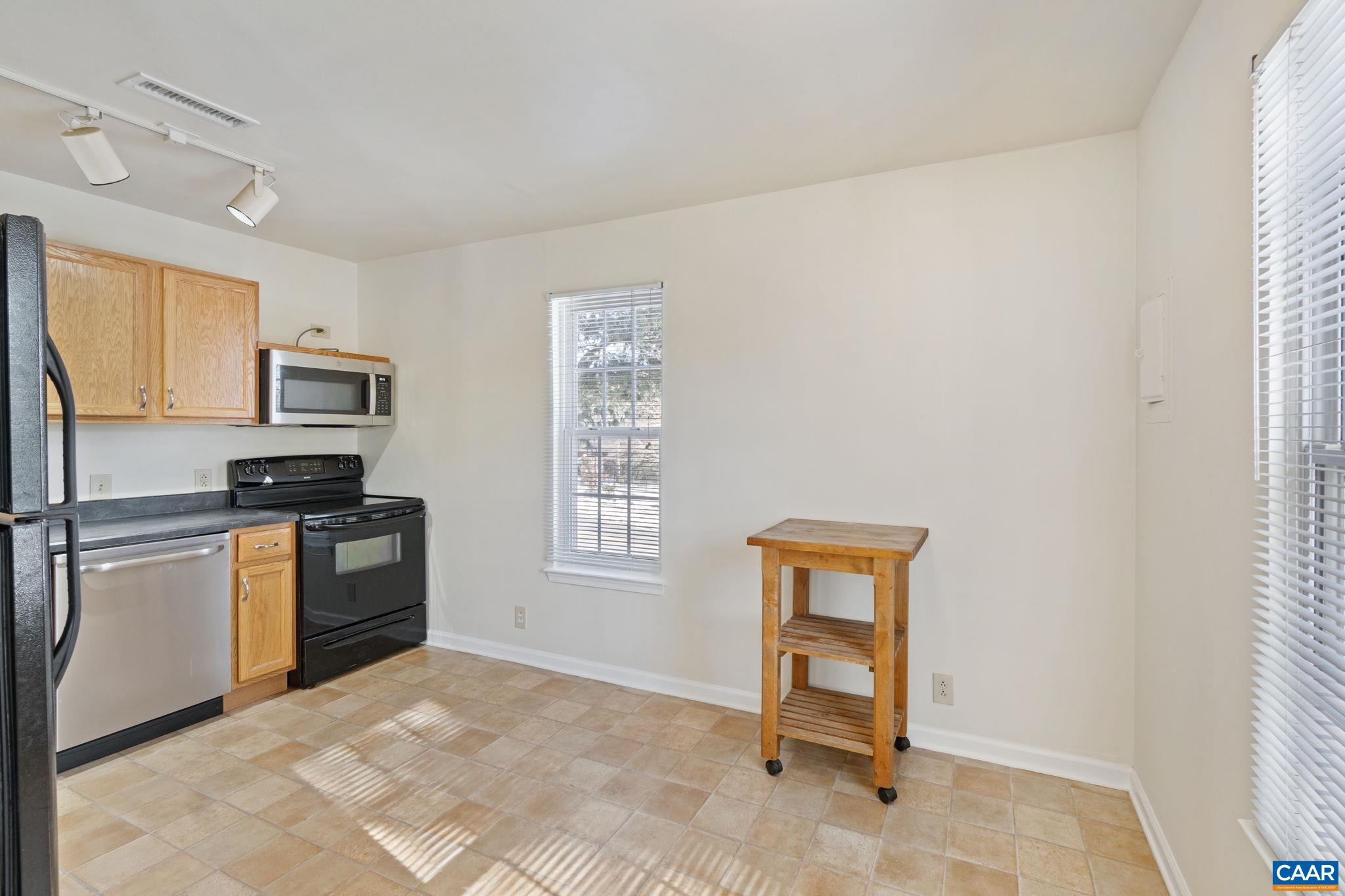 1264 VILLA LN Unit: C