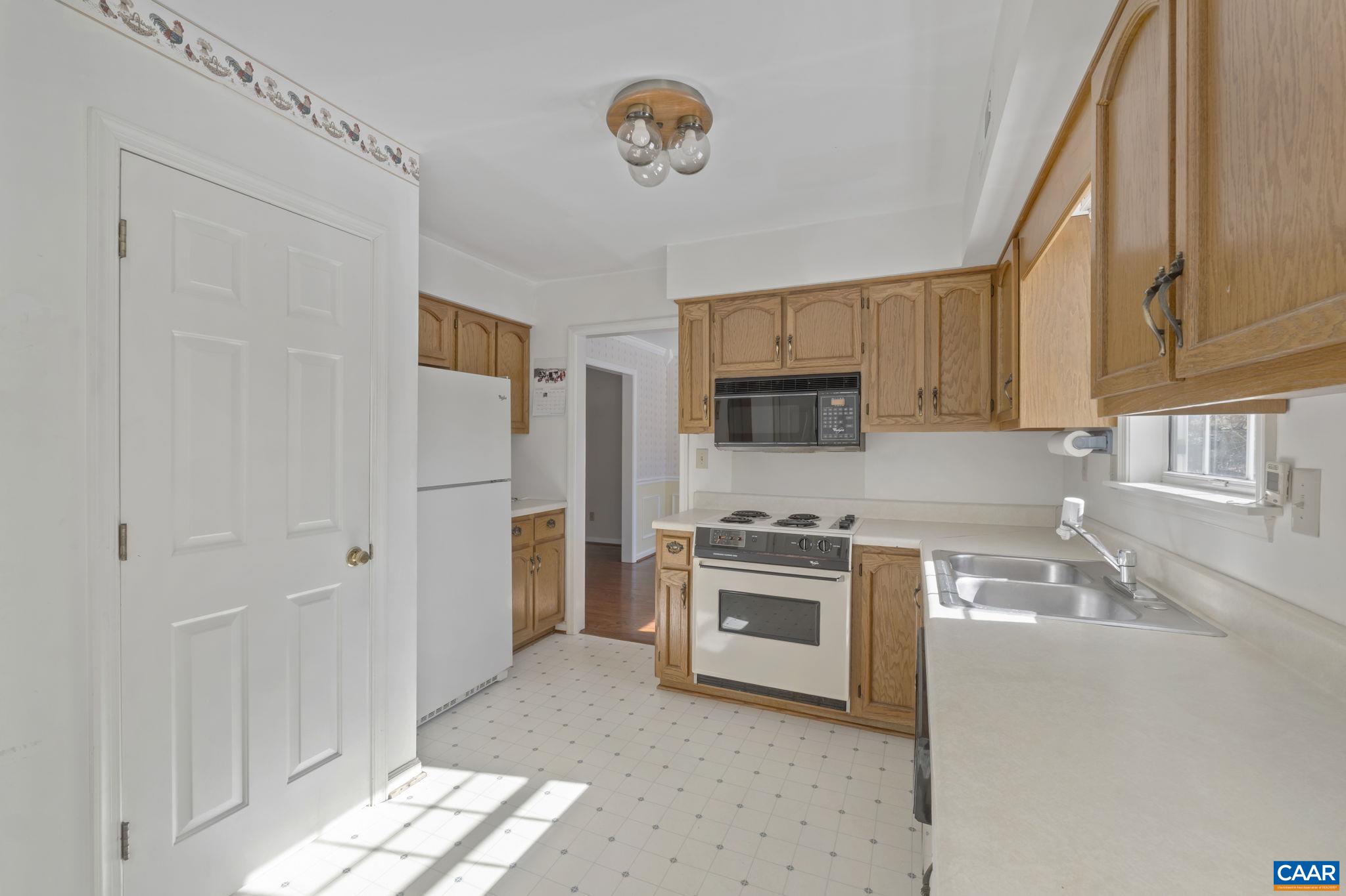 1889 STEEPLECHASE RUN