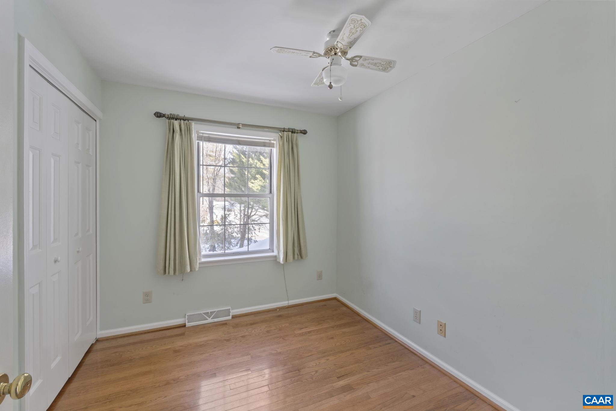 1889 STEEPLECHASE RUN