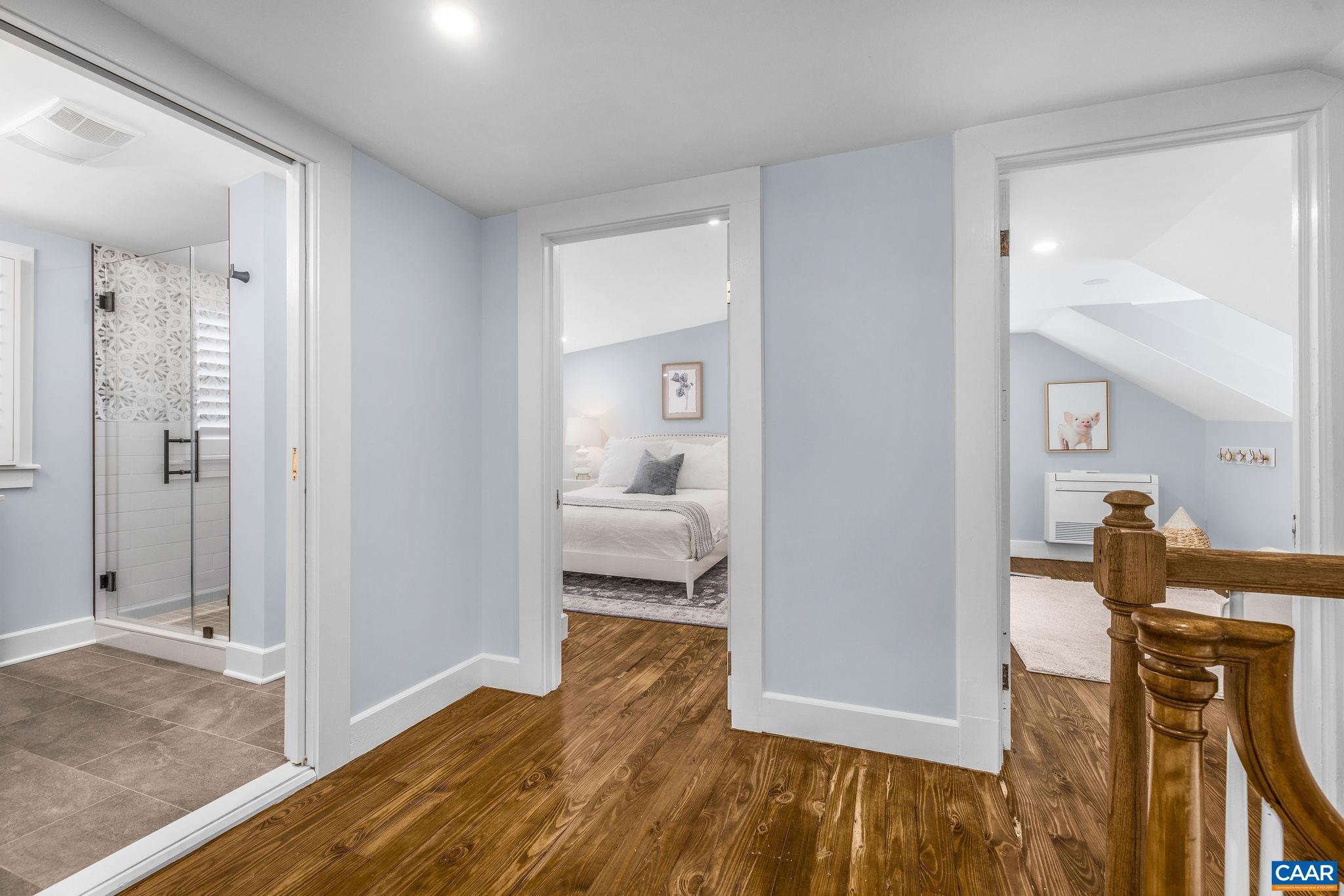 201 PALATINE AVE