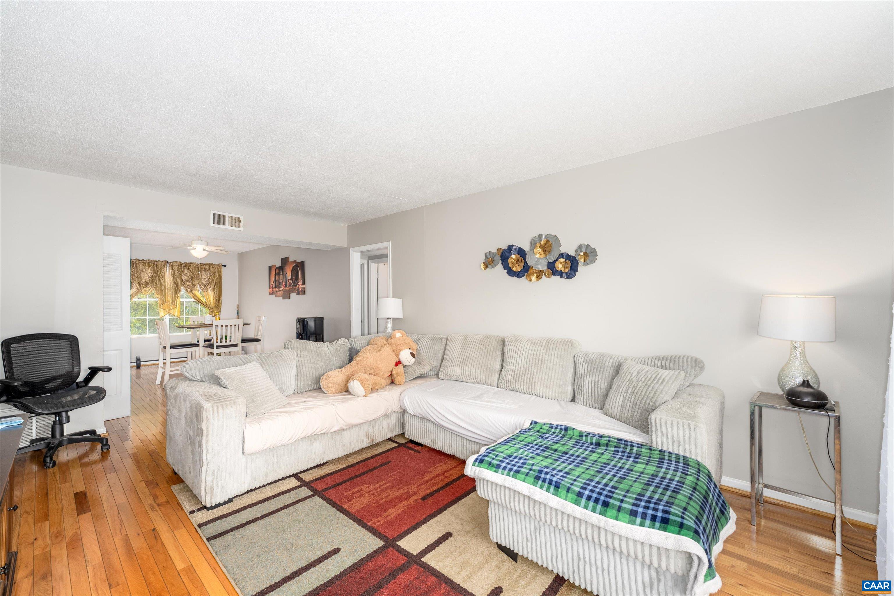 2517 HYDRAULIC RD Unit: 73
