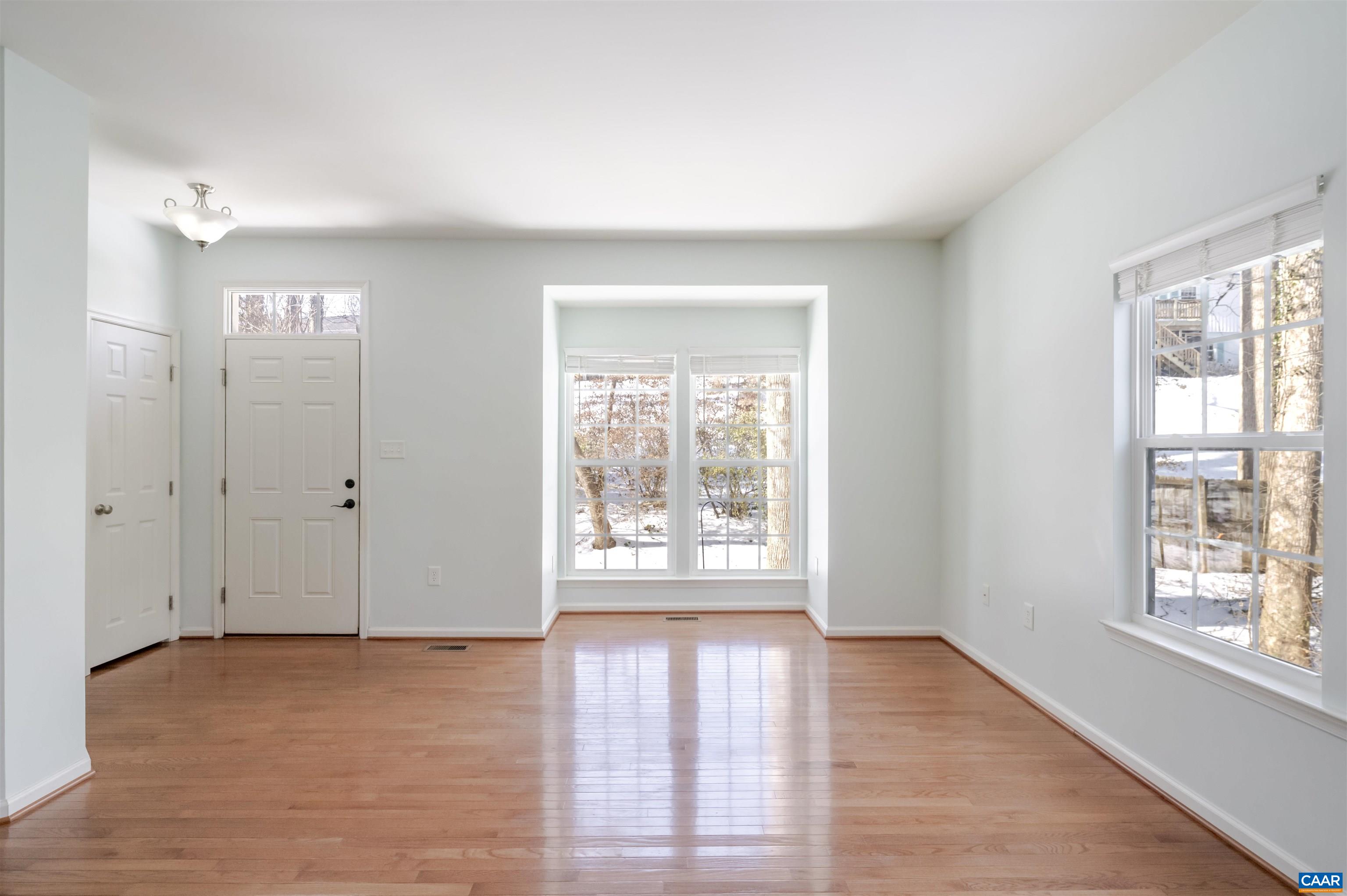 856 ROCK CREEK RD