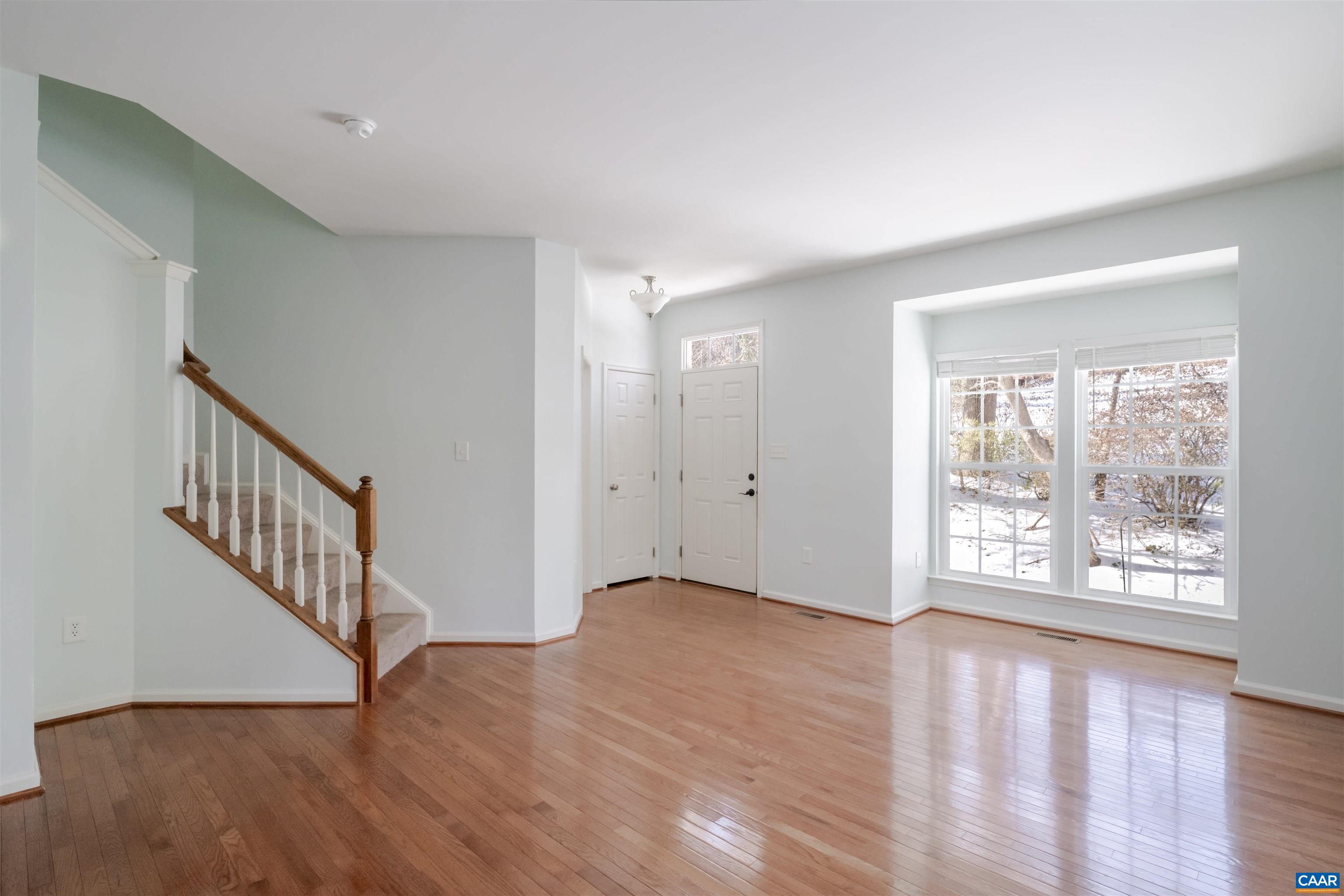 856 ROCK CREEK RD