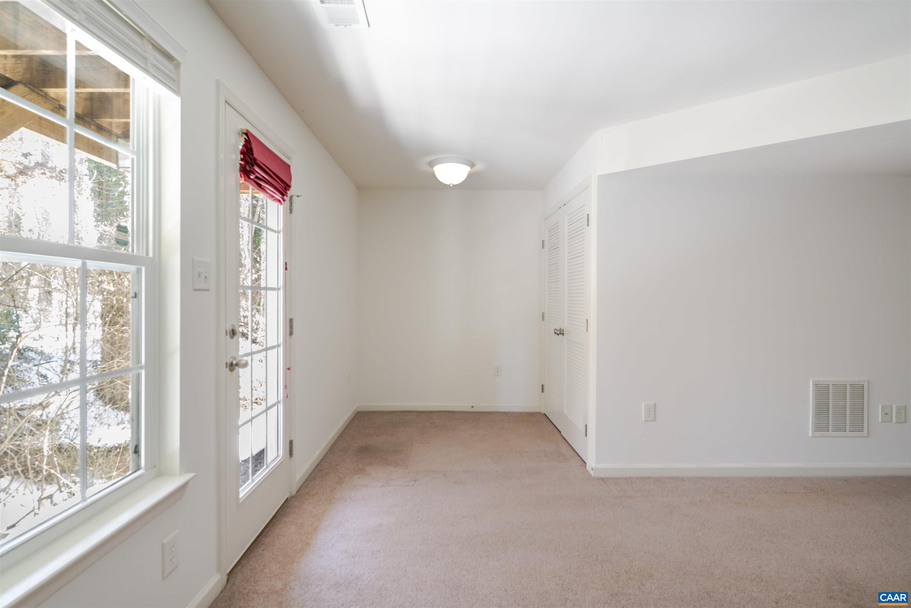 856 ROCK CREEK RD