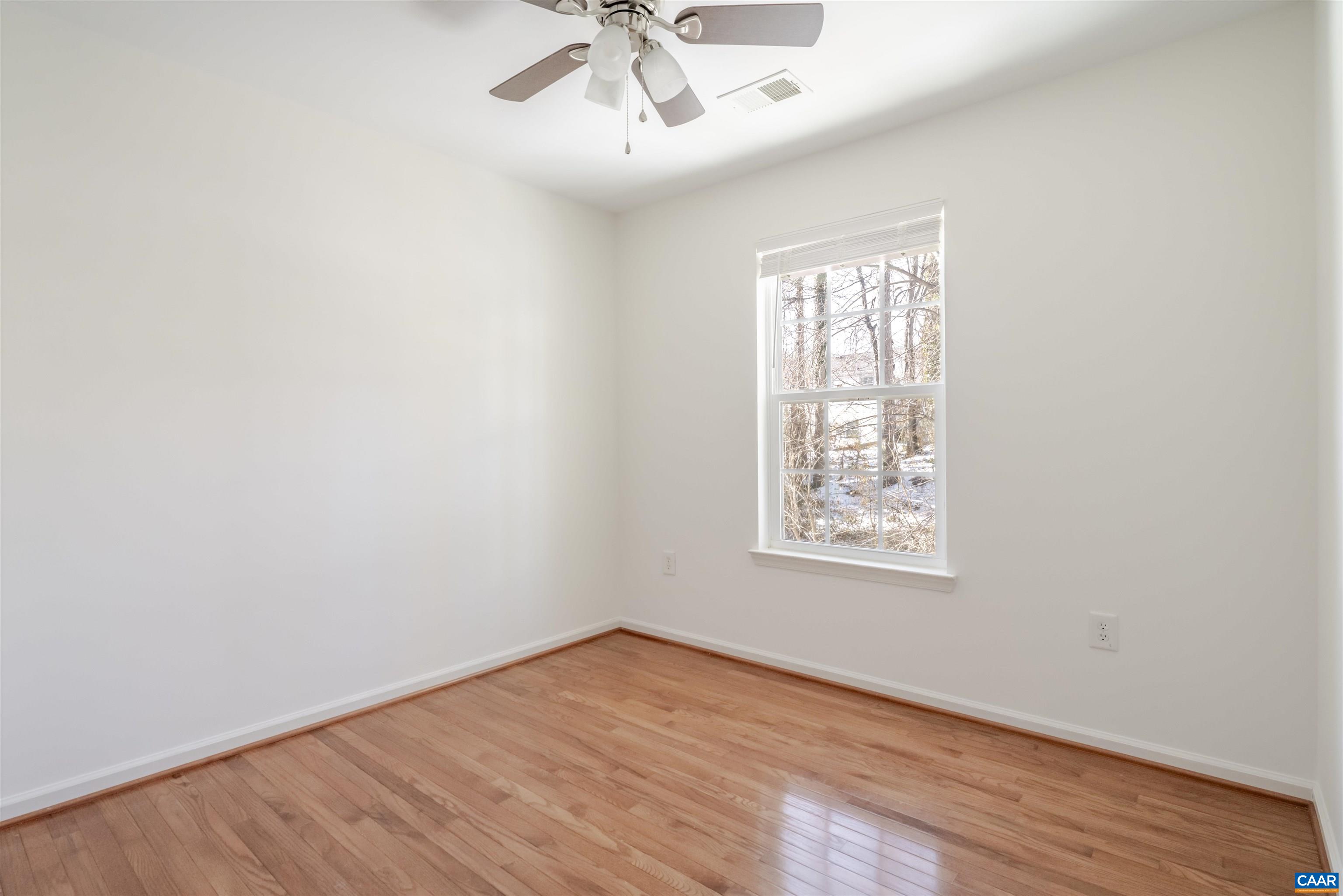 856 ROCK CREEK RD