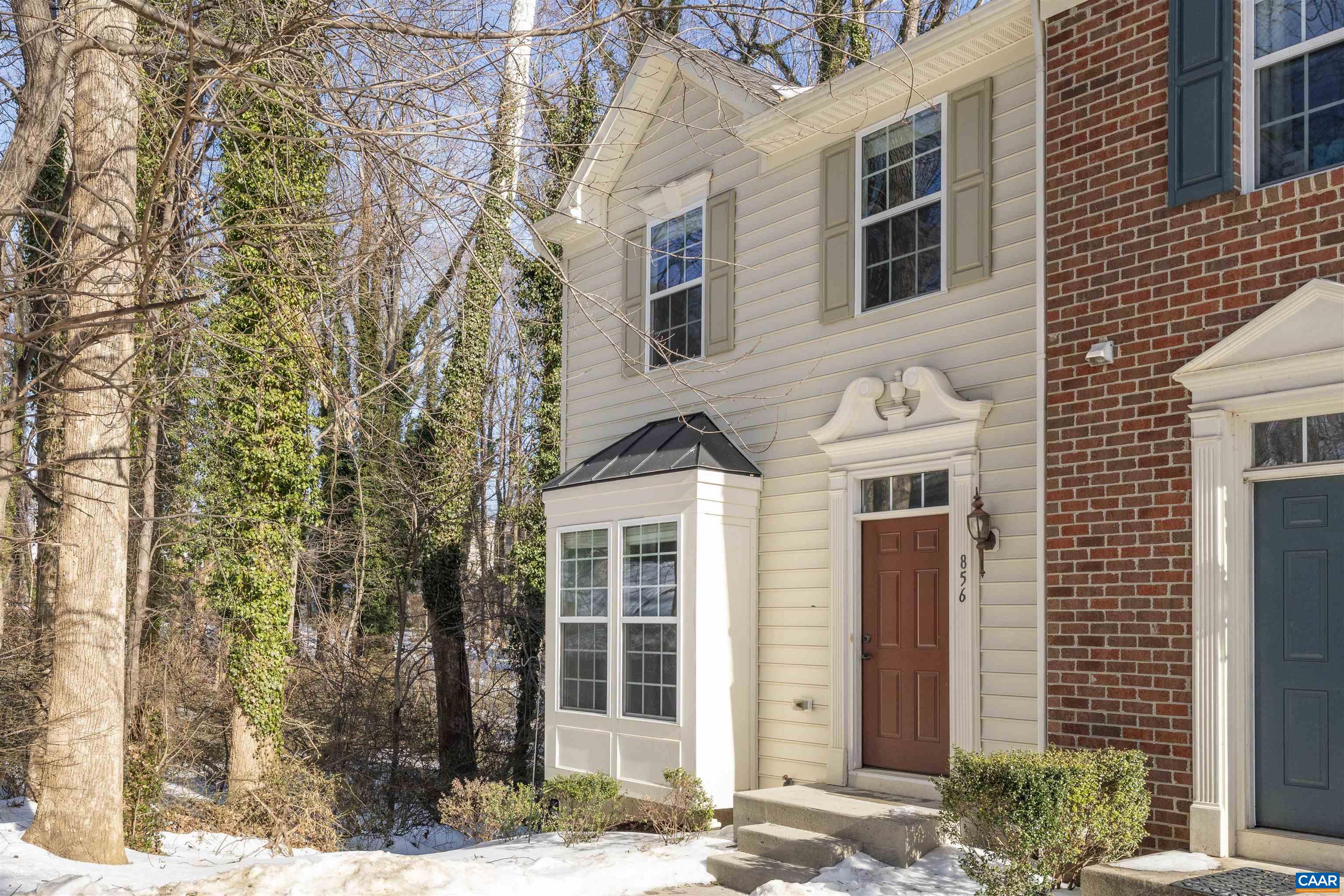 856 ROCK CREEK RD