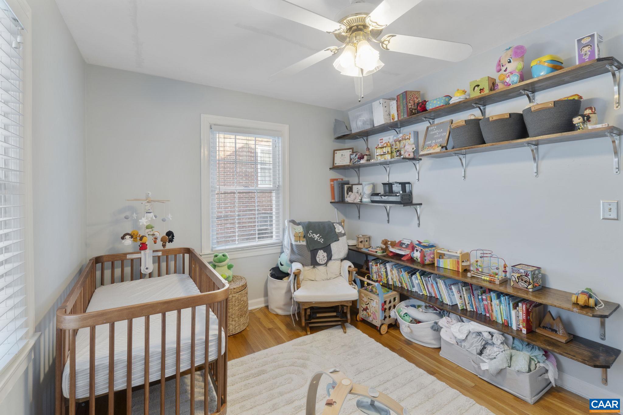 1319 RIVERDALE DR