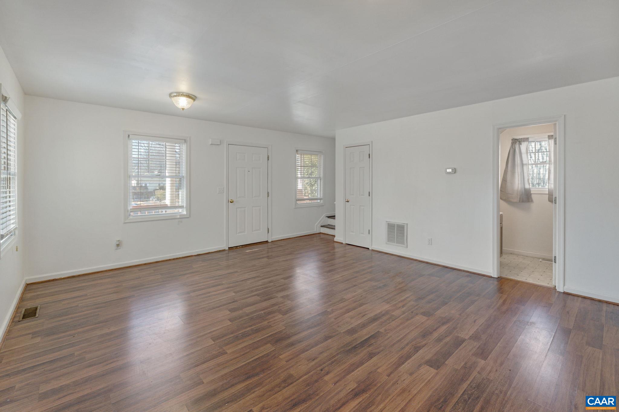 354 NW 10 1/2 ST