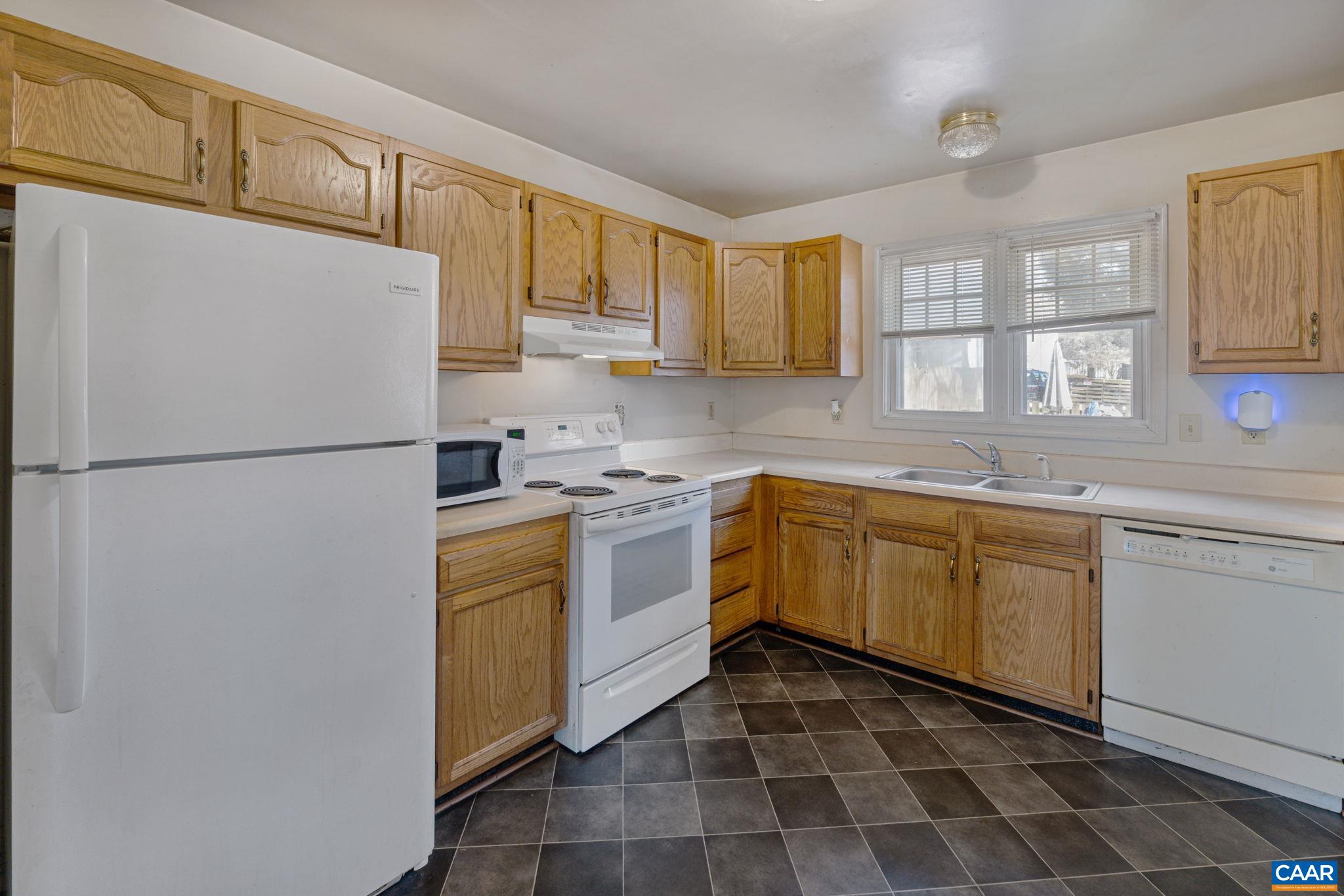 354 NW 10 1/2 ST