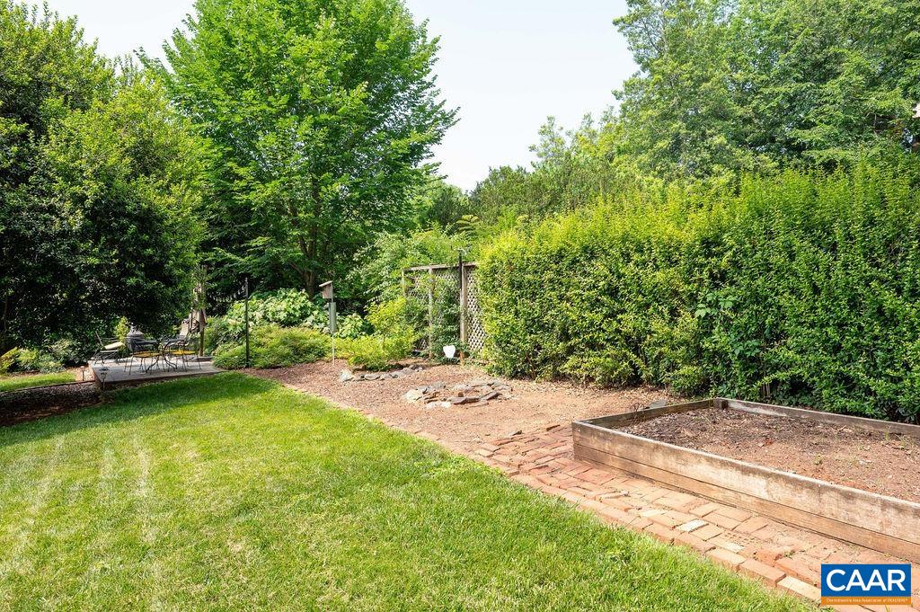 1621 MEADOWBROOK HEIGHTS RD