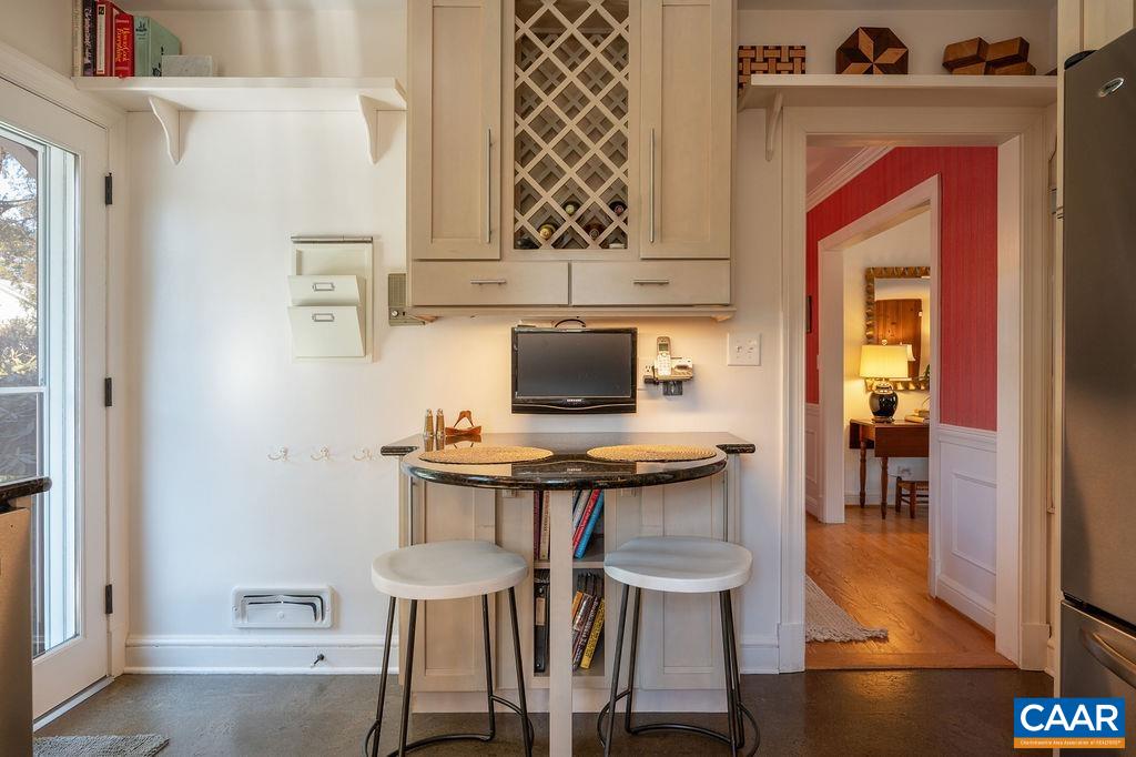 1621 MEADOWBROOK HEIGHTS RD