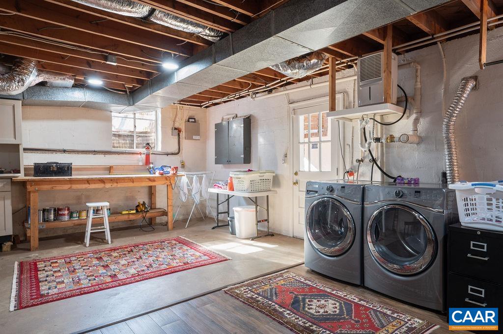 1621 MEADOWBROOK HEIGHTS RD