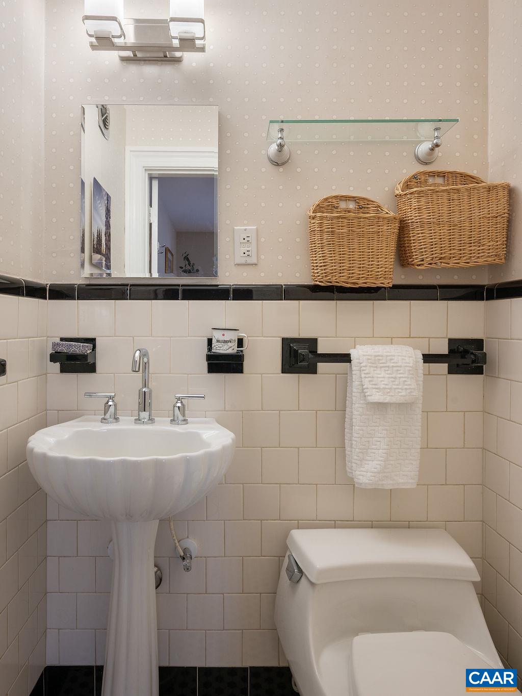 1621 MEADOWBROOK HEIGHTS RD