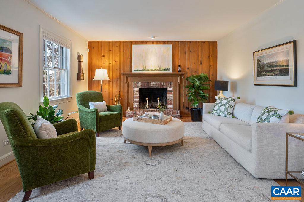 1621 MEADOWBROOK HEIGHTS RD