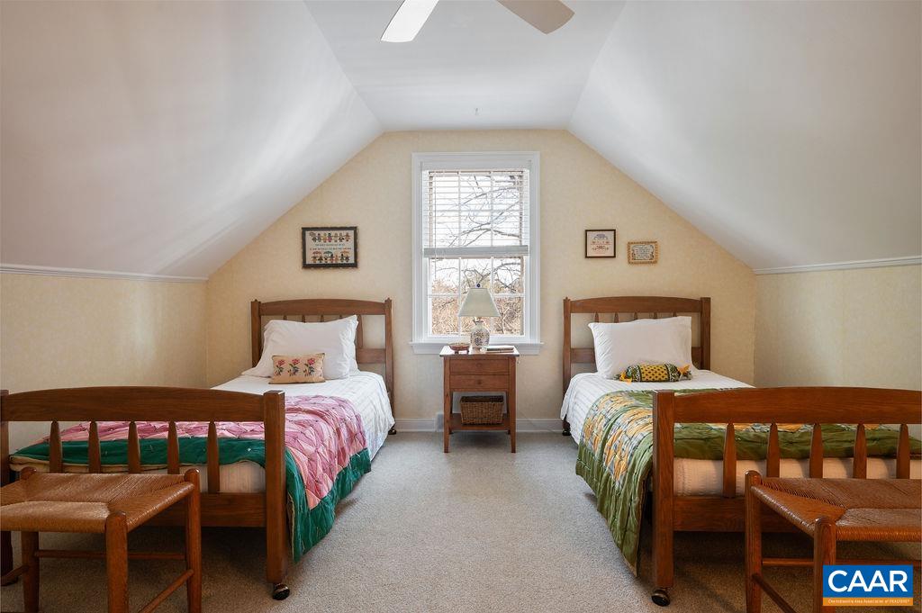 1621 MEADOWBROOK HEIGHTS RD