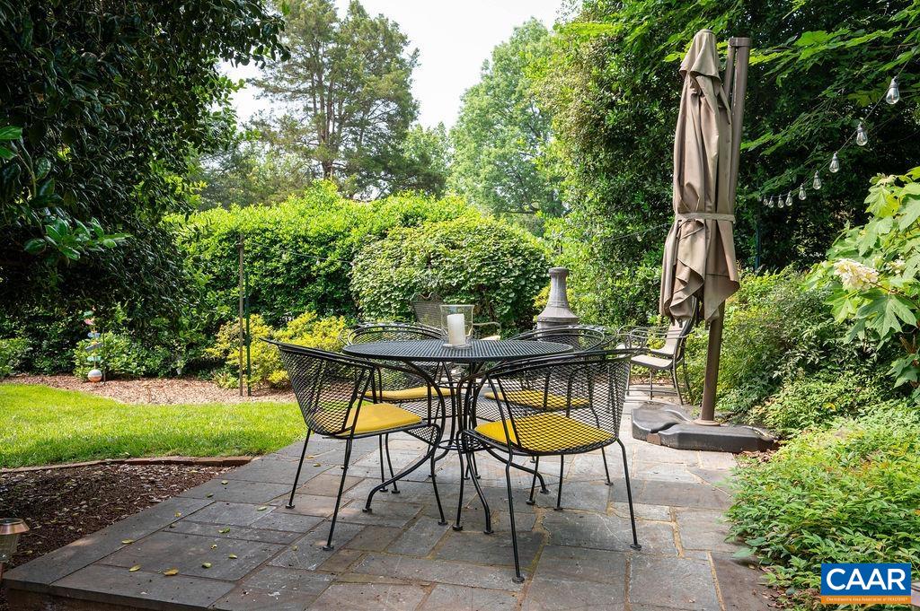 1621 MEADOWBROOK HEIGHTS RD