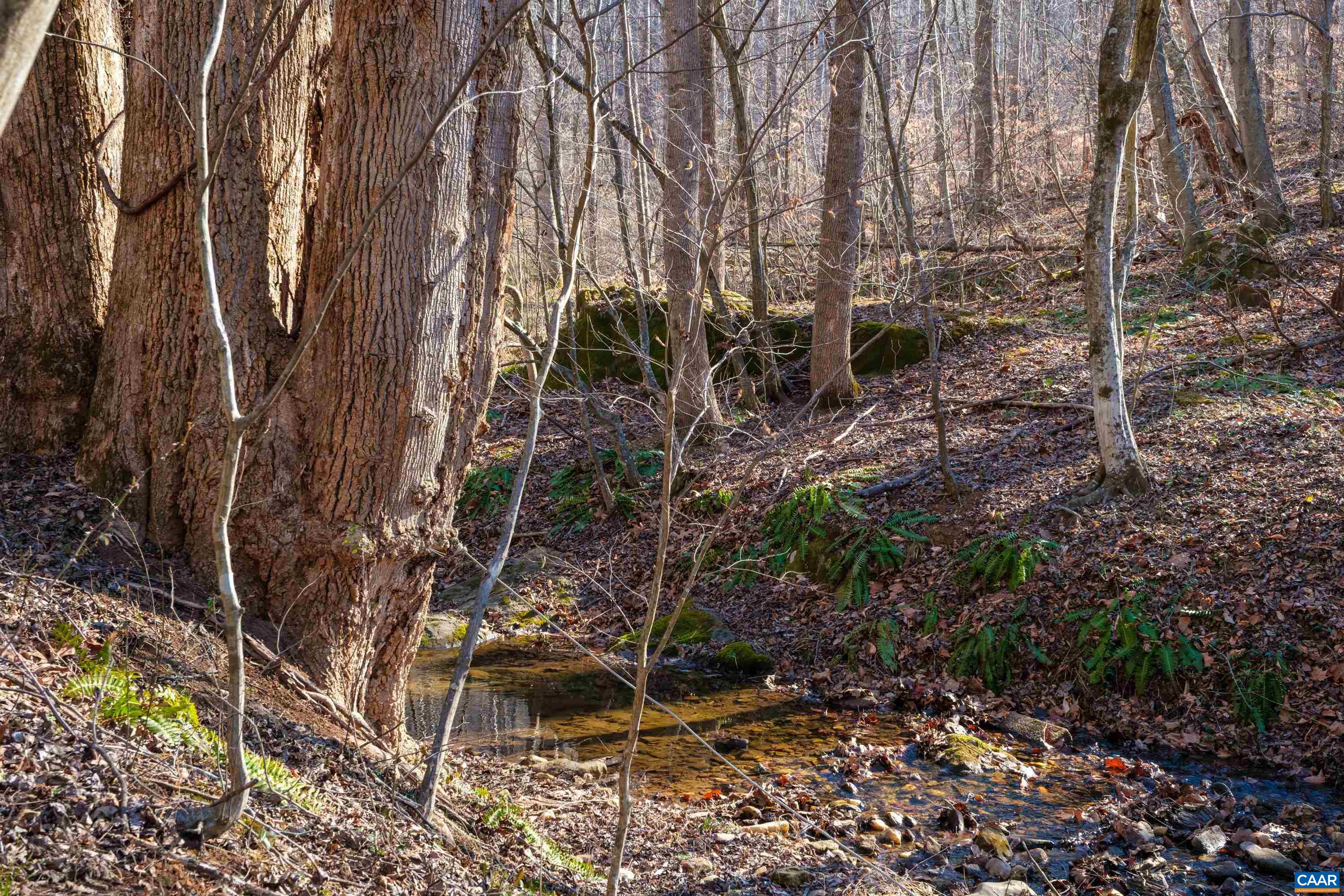PERKINS HOLLOW LN