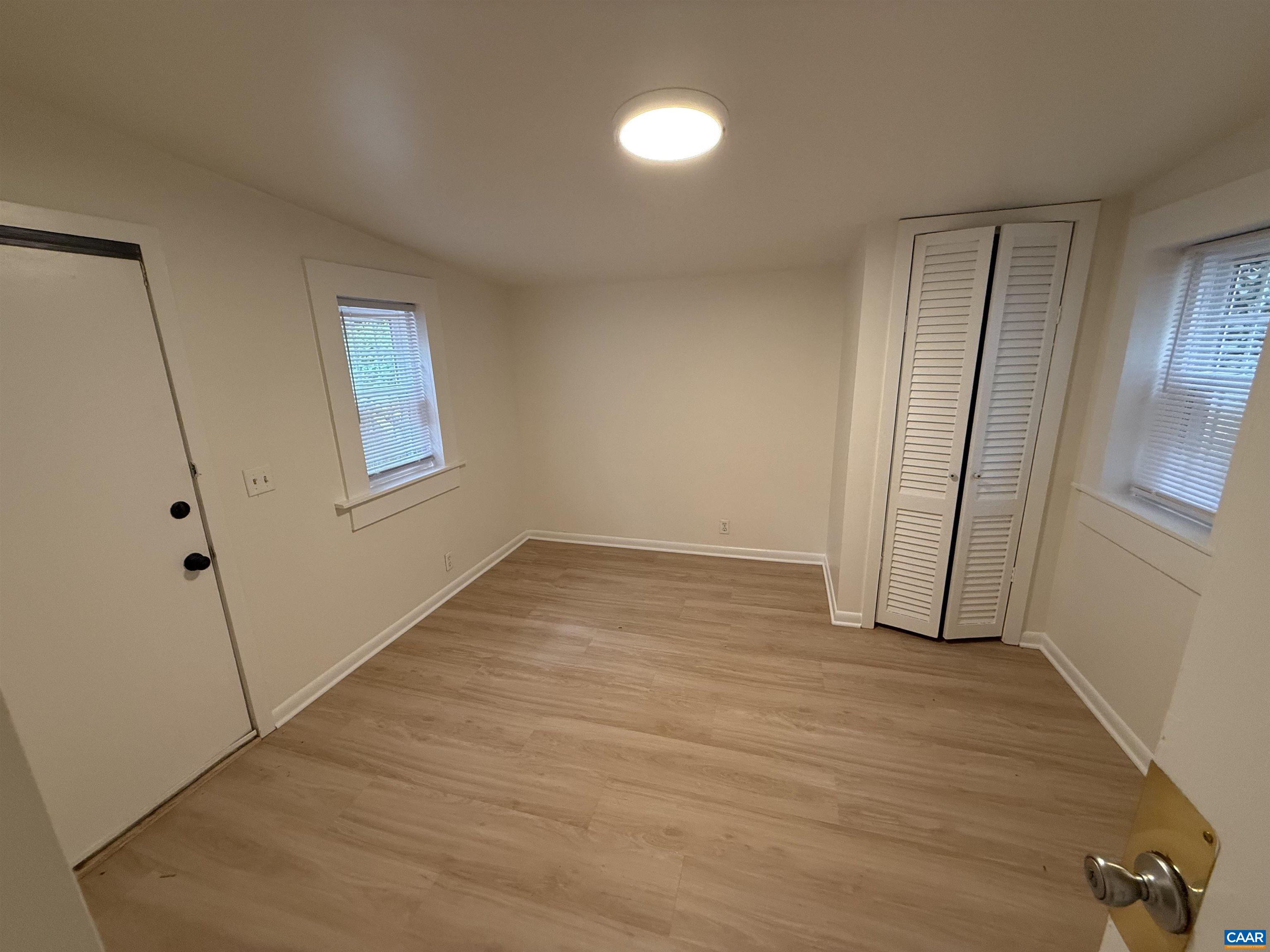 140 VALLEY RD