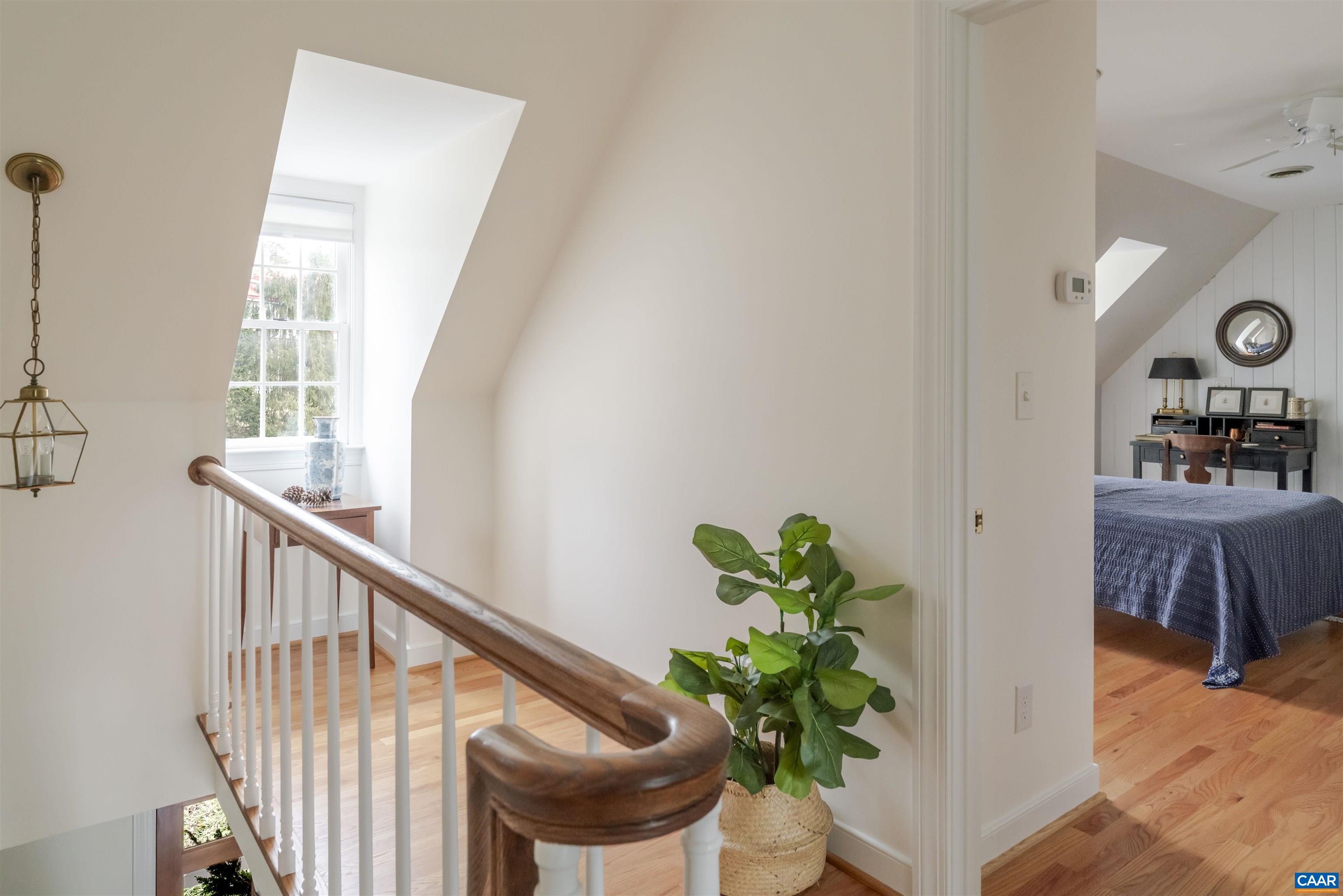 126 BOLLINGWOOD RD