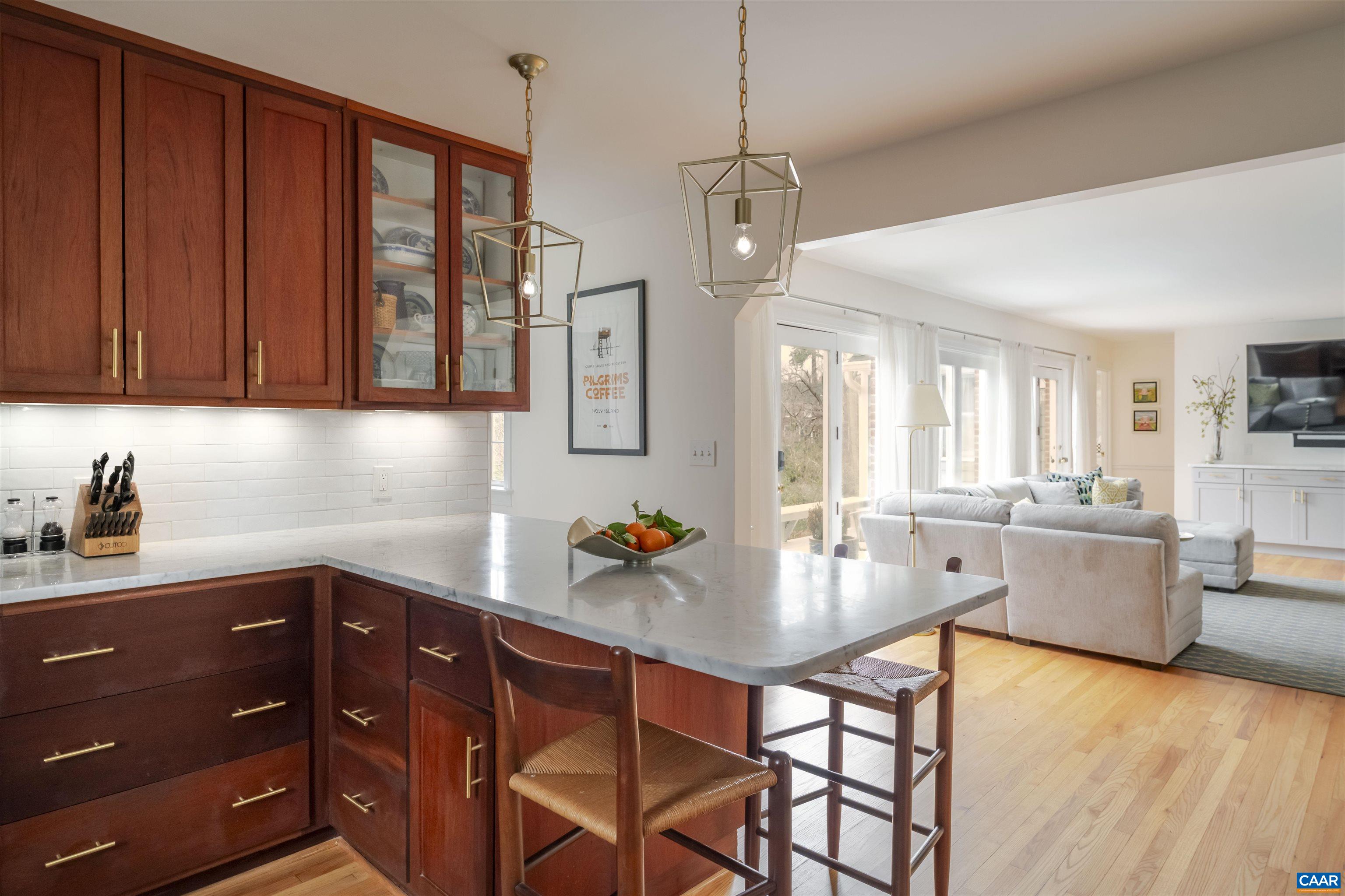 126 BOLLINGWOOD RD