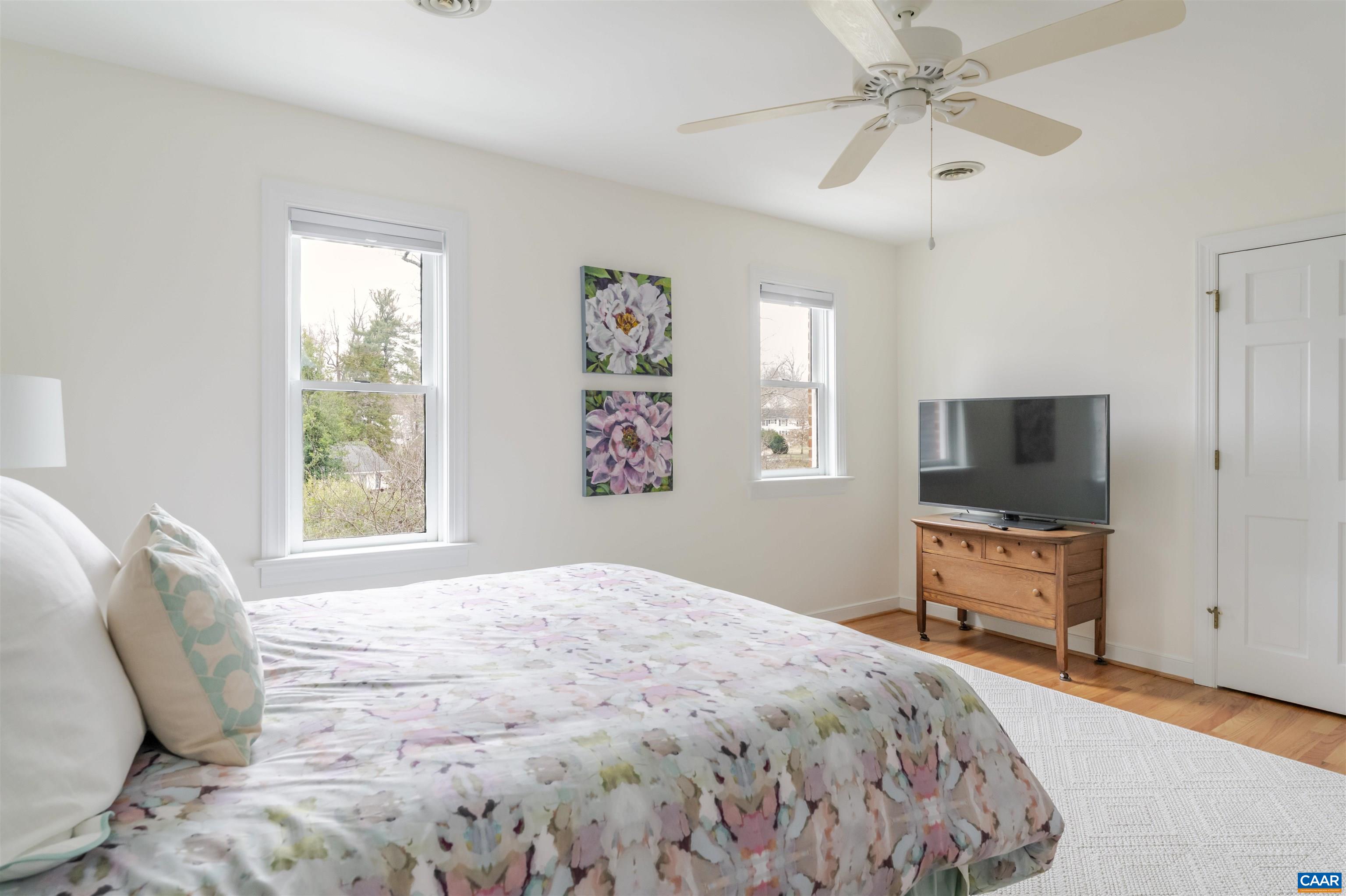 126 BOLLINGWOOD RD