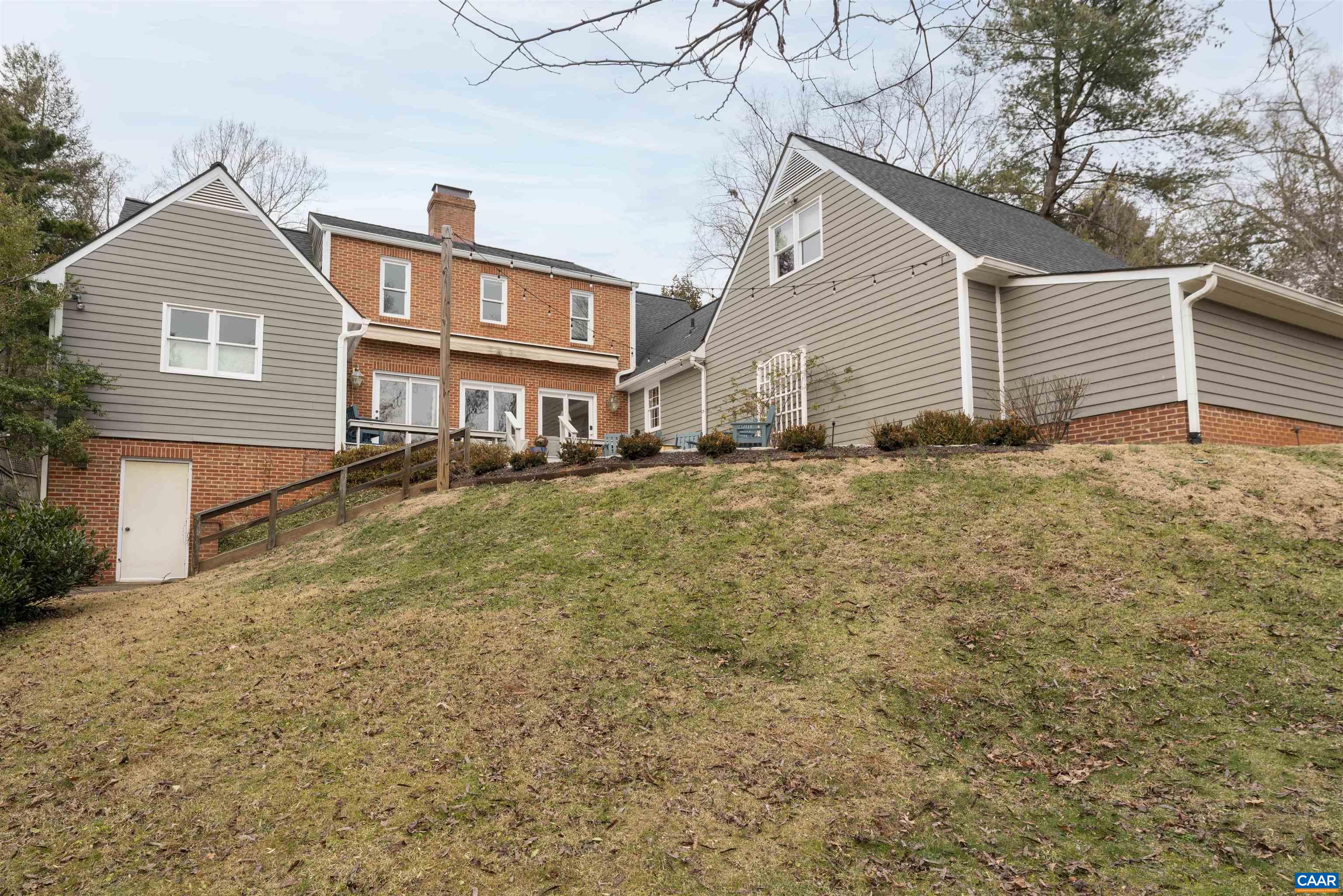 126 BOLLINGWOOD RD
