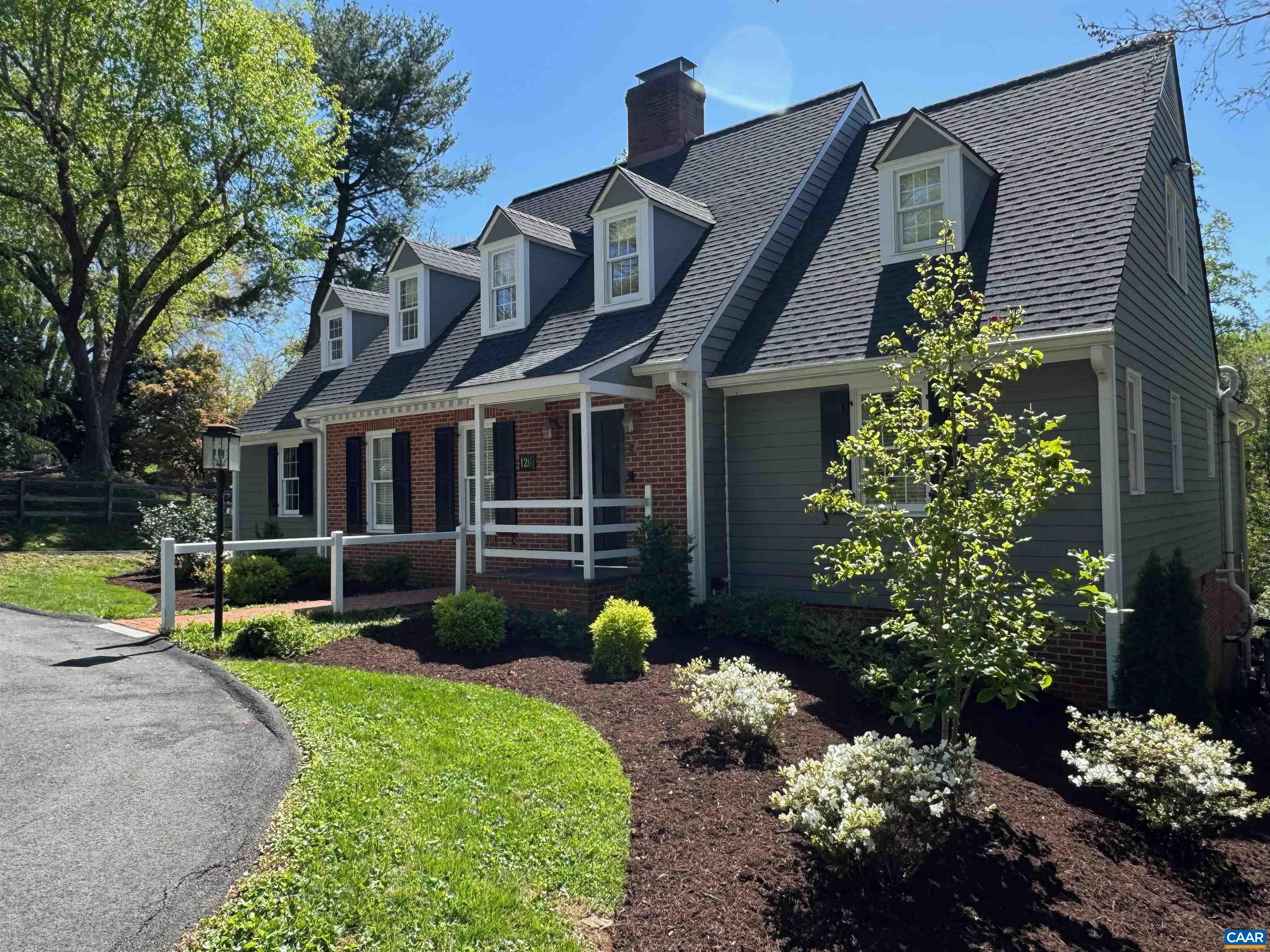 126 BOLLINGWOOD RD