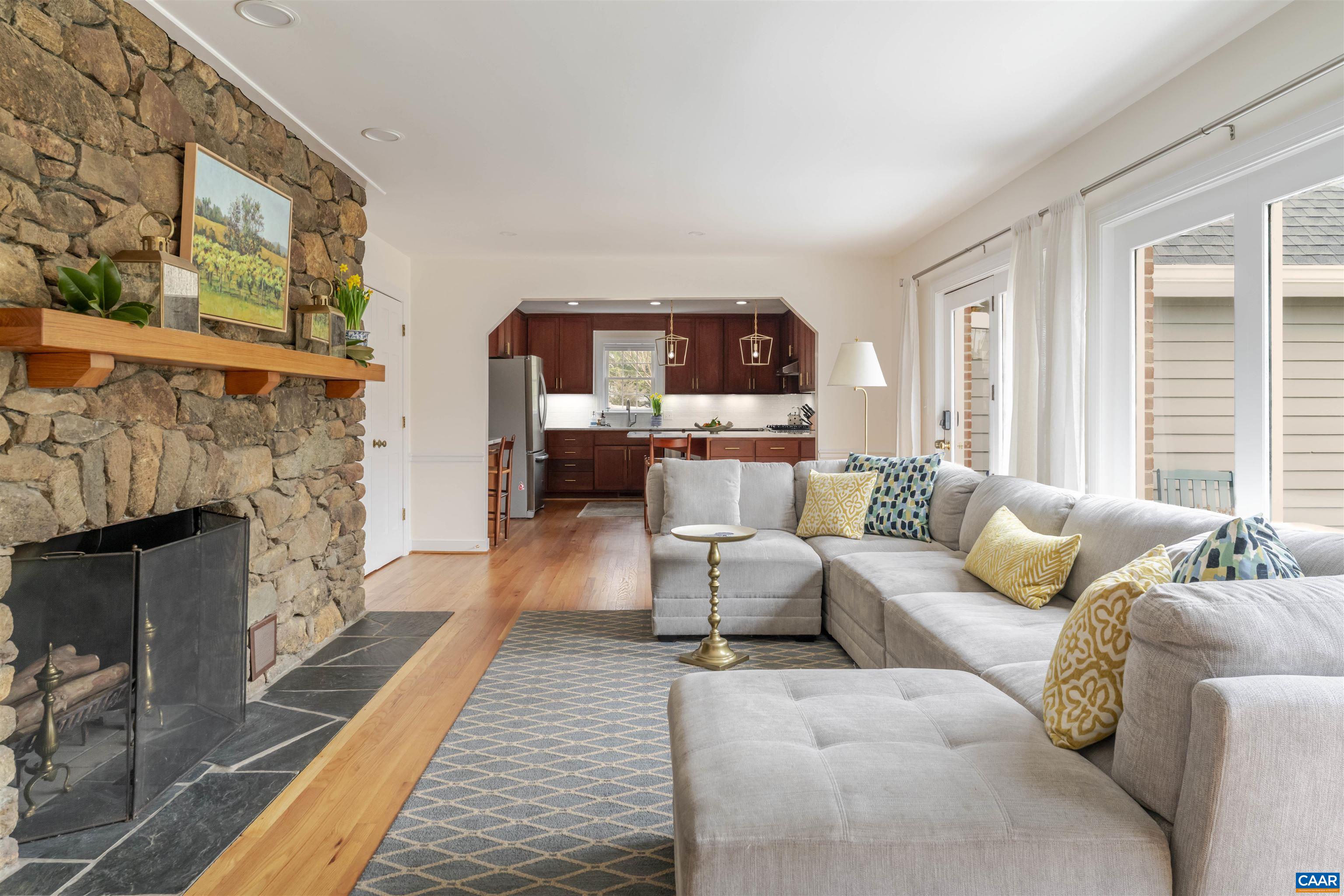 126 BOLLINGWOOD RD