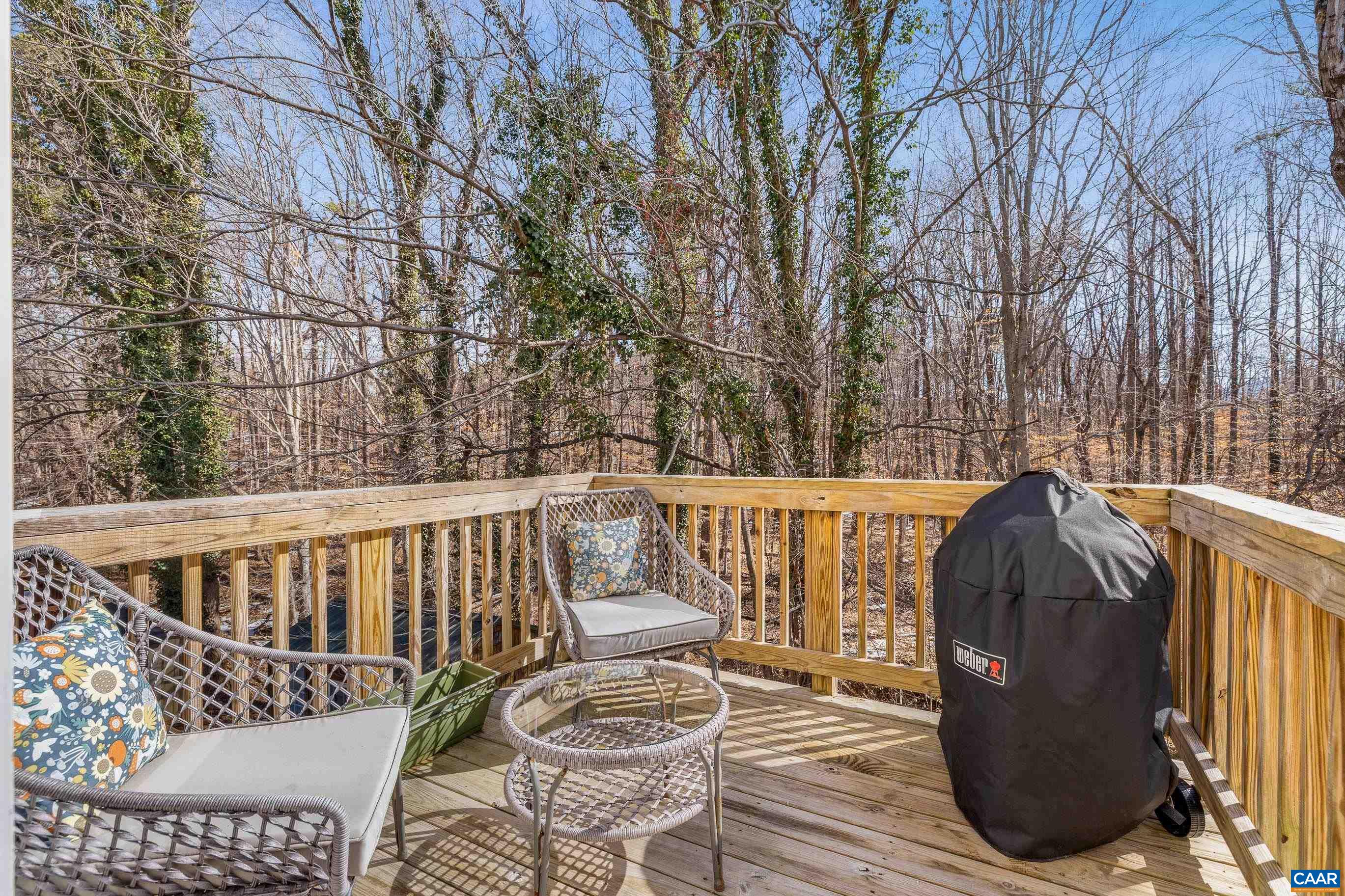 120 LONGWOOD DR Unit: A