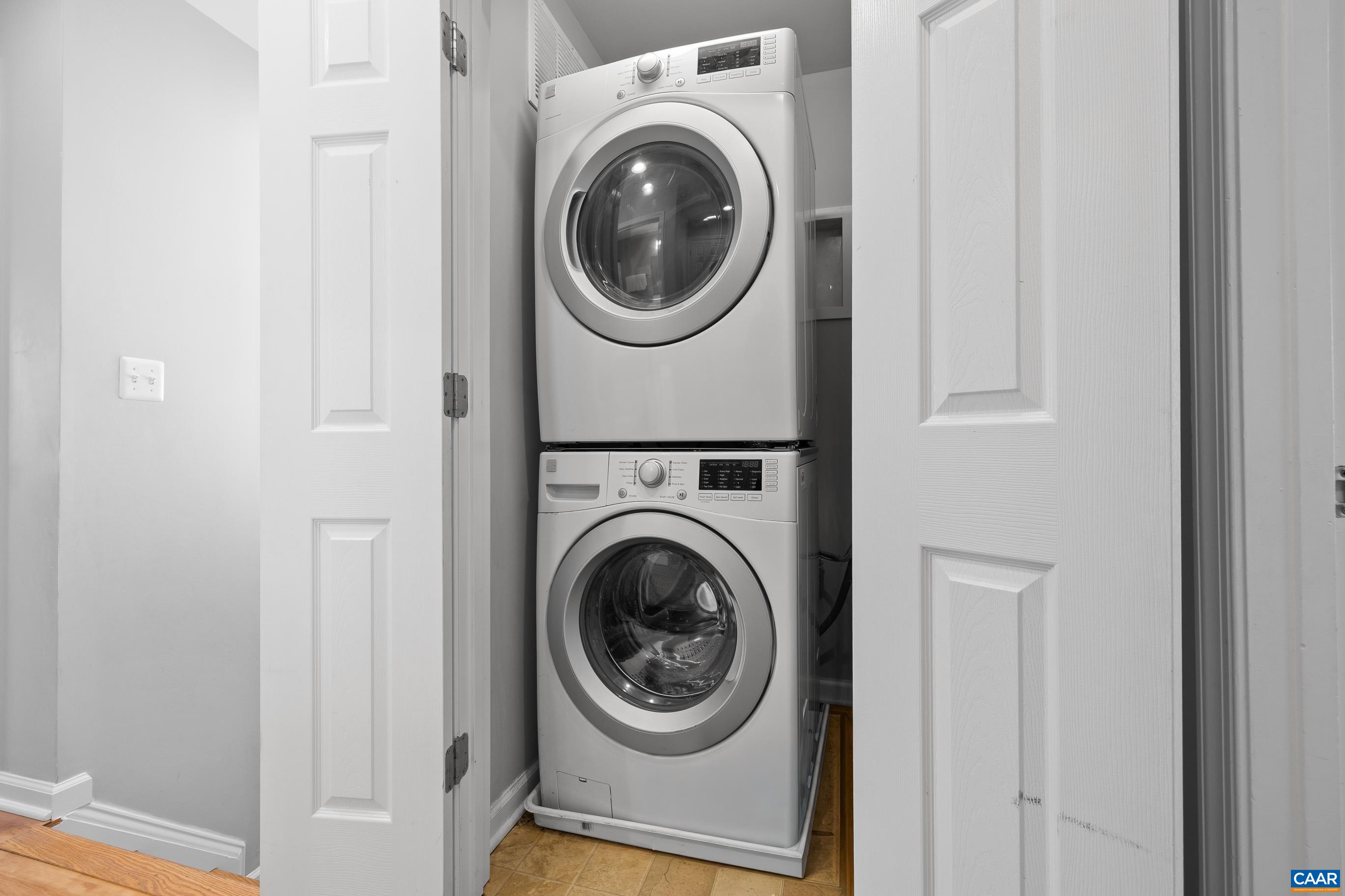 120 LONGWOOD DR Unit: A