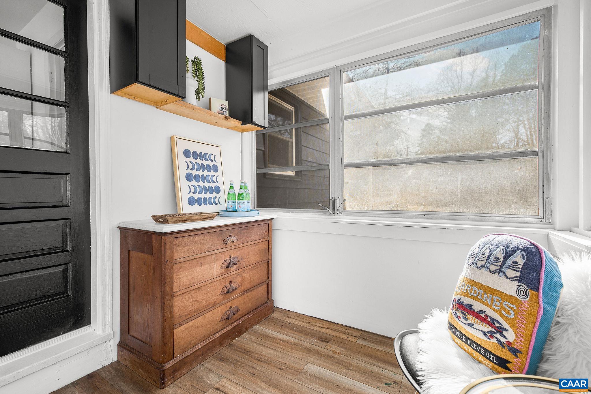 1411 BAKER ST