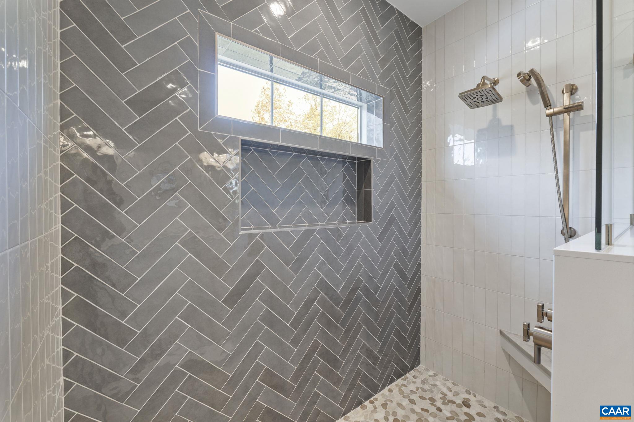 2019 FAIRHILL MOUNTAIN VIEW