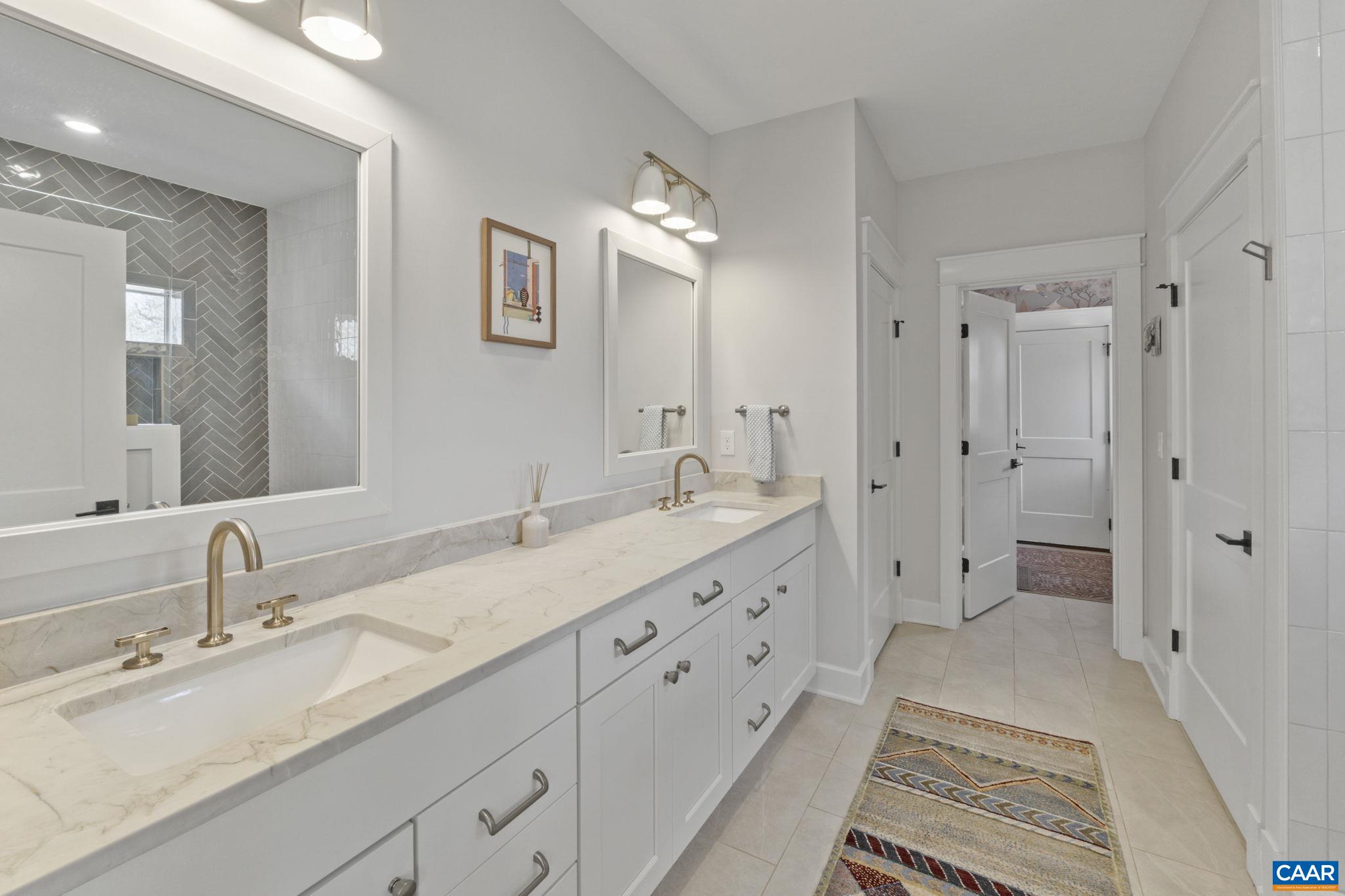 2019 FAIRHILL MOUNTAIN VIEW