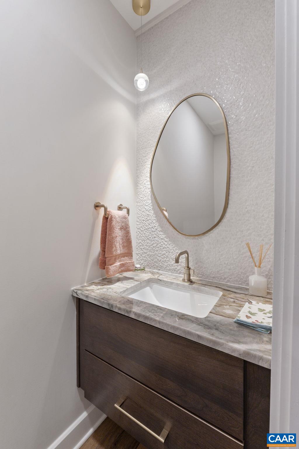 2019 FAIRHILL MOUNTAIN VIEW