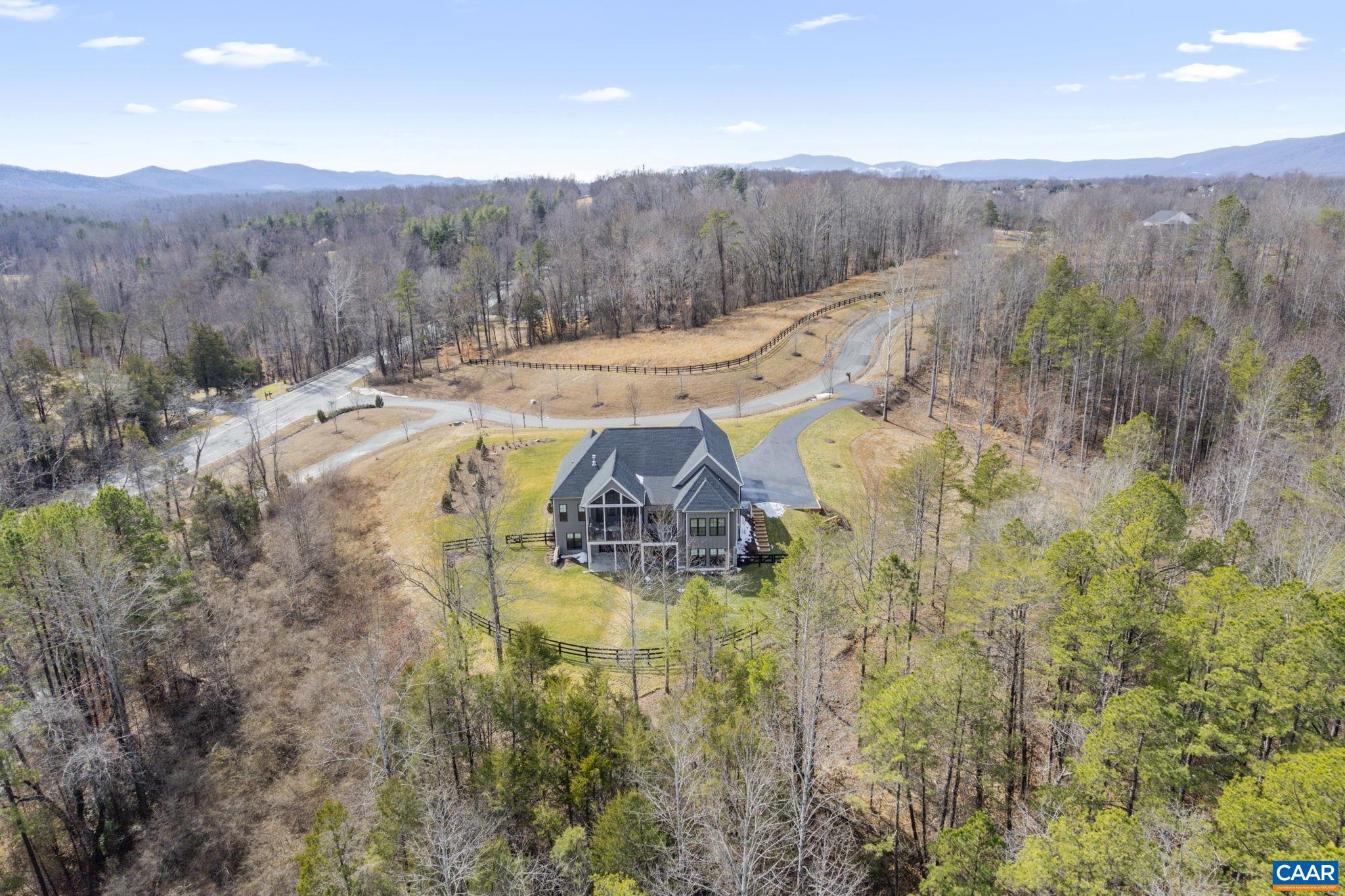2019 FAIRHILL MOUNTAIN VIEW