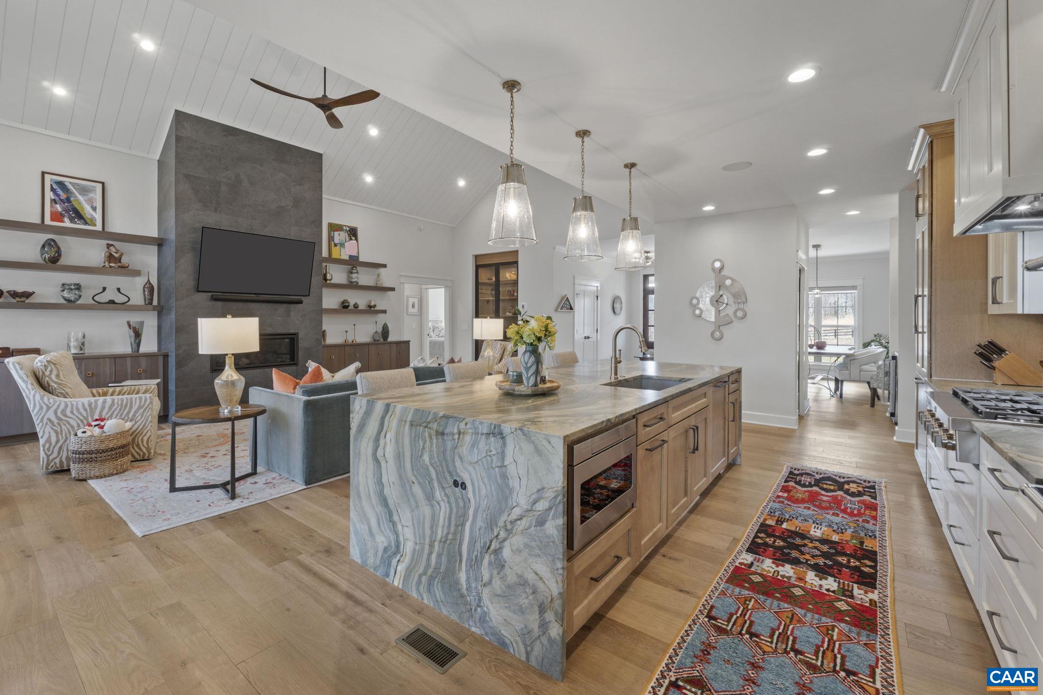 2019 FAIRHILL MOUNTAIN VIEW