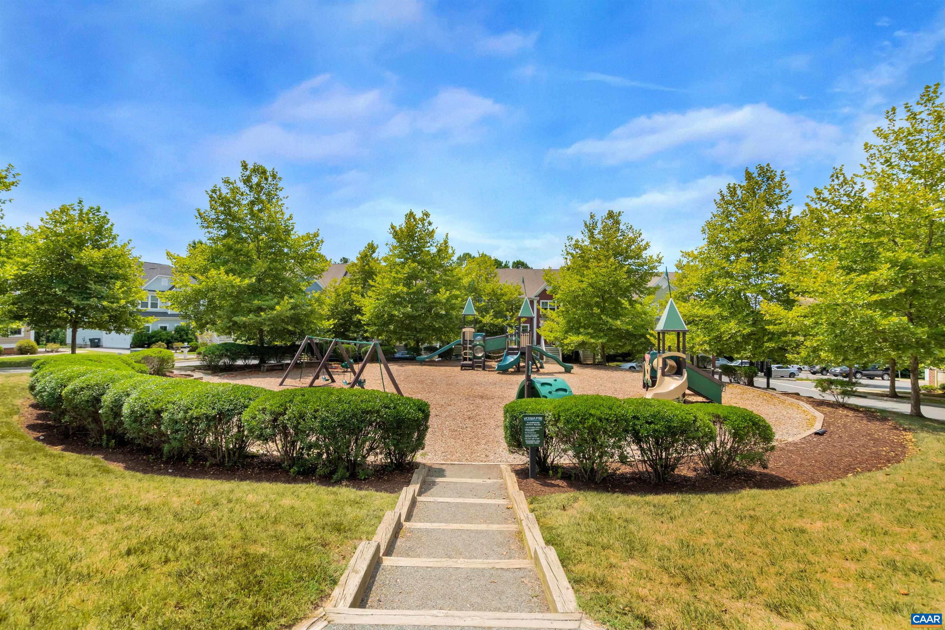 1490 WICKHAM POND DR