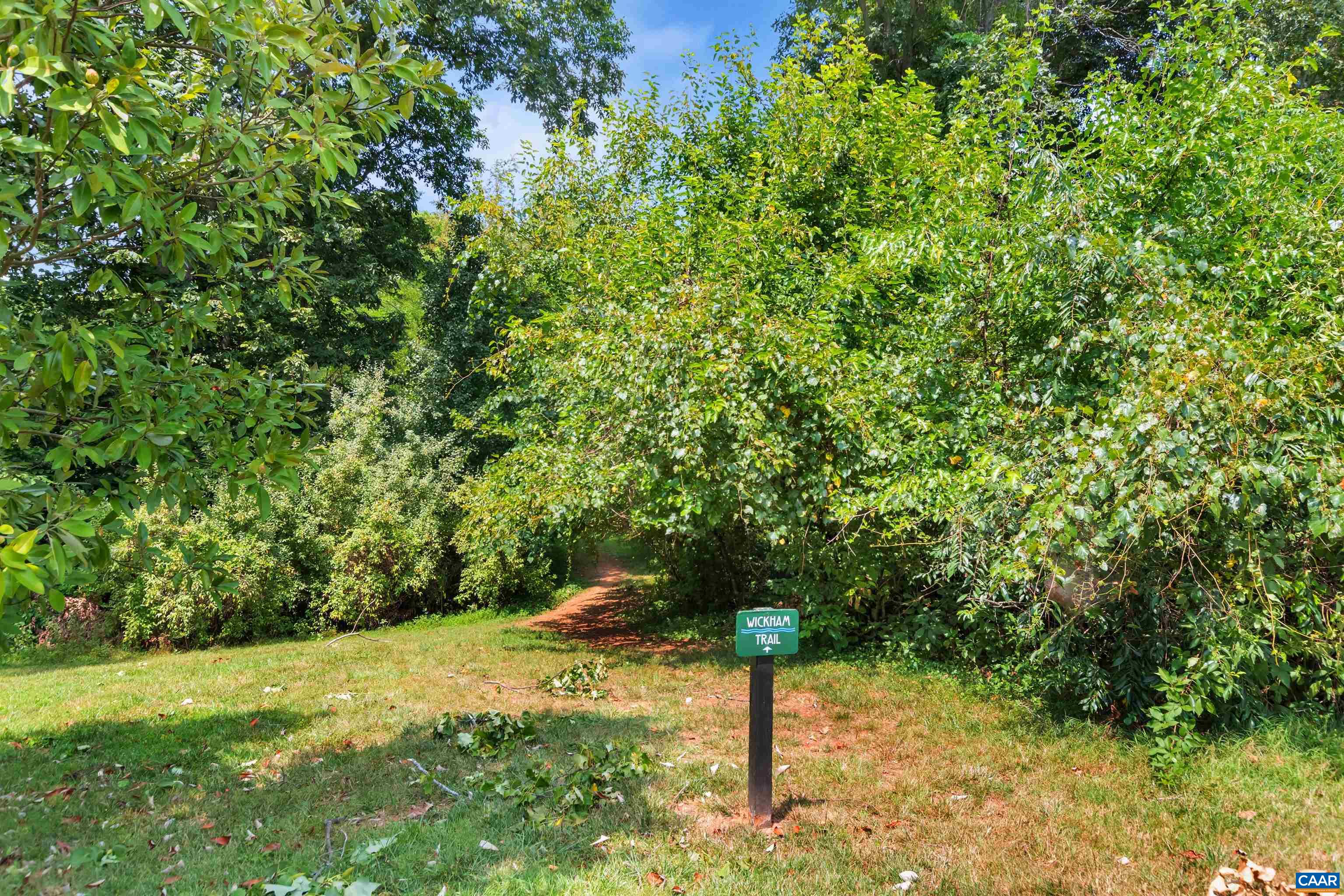 1490 WICKHAM POND DR